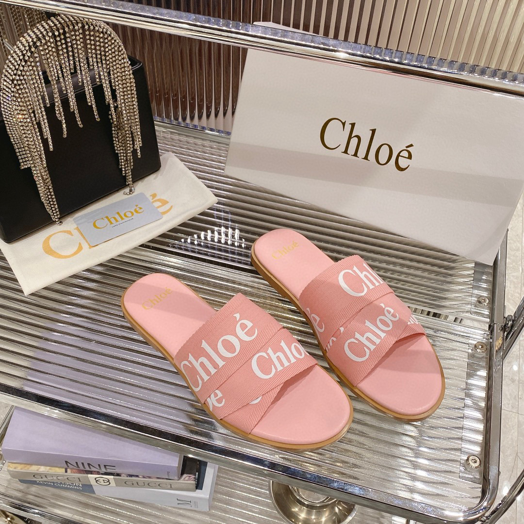 chloe-sandals
