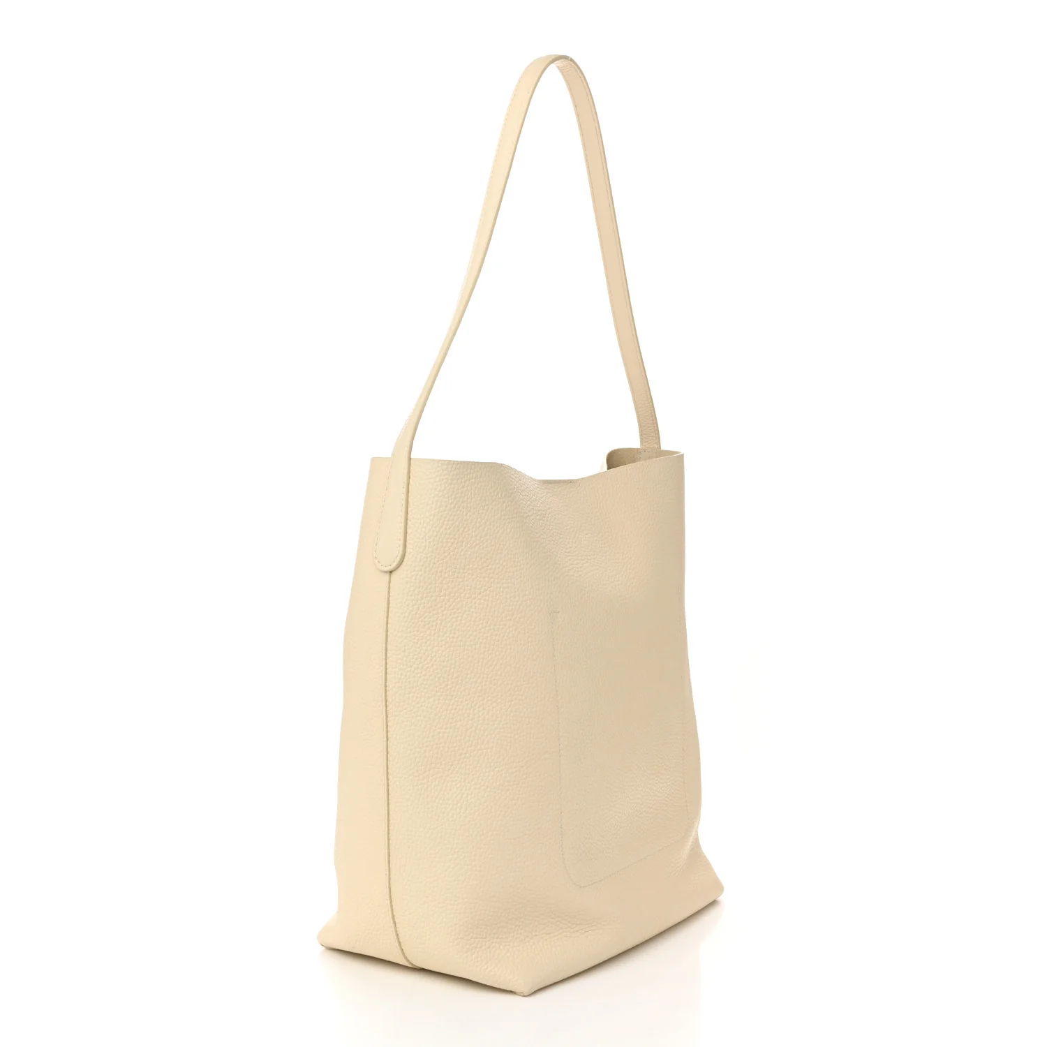 Pebbled Calfskin Everyday Cabas Avario