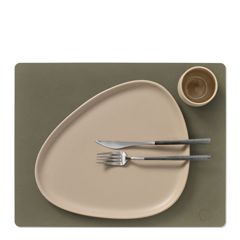 Nupo square bordbrikke 35x45 cm militærgrønn