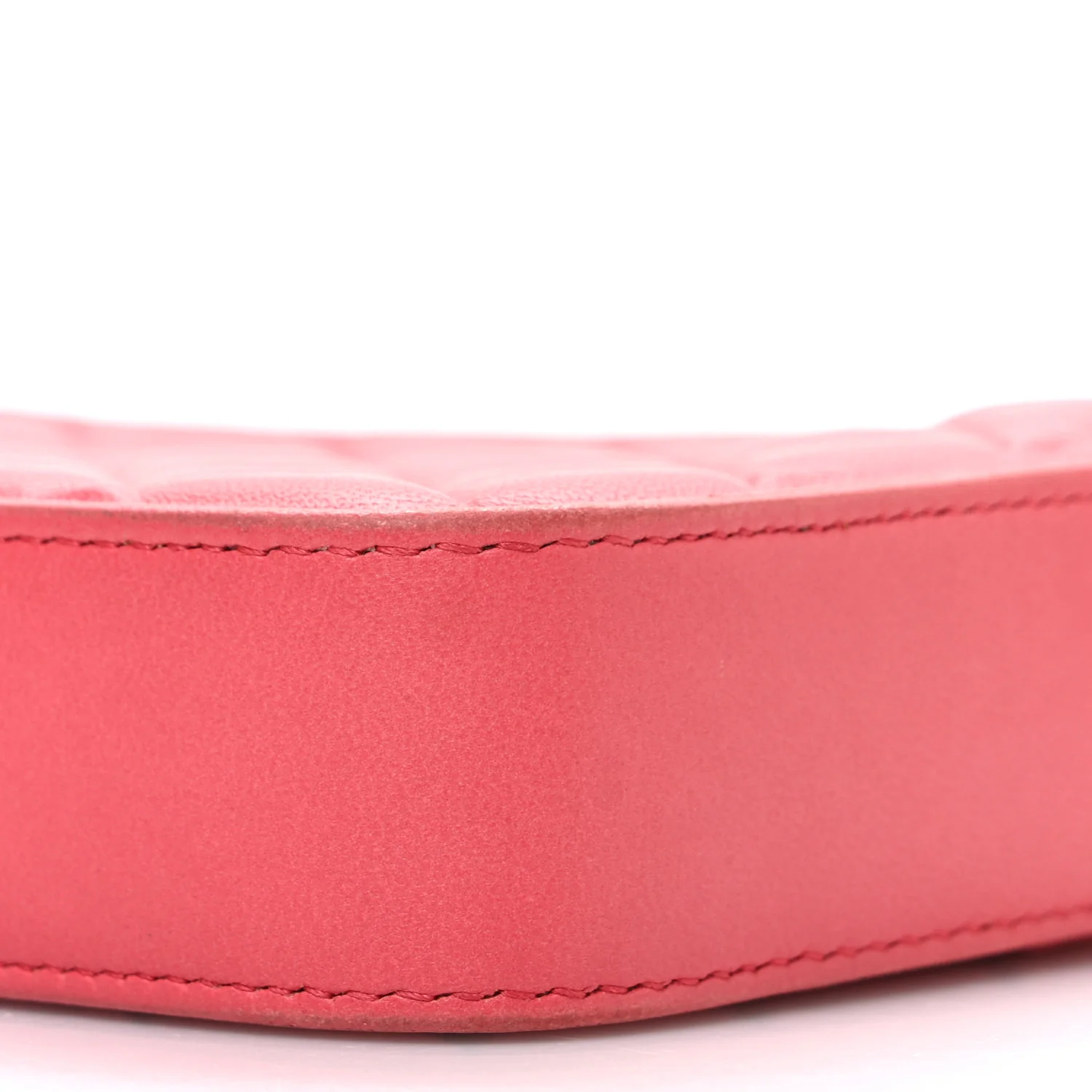 Lambskin Quilted Small Clutch With Chain Pink