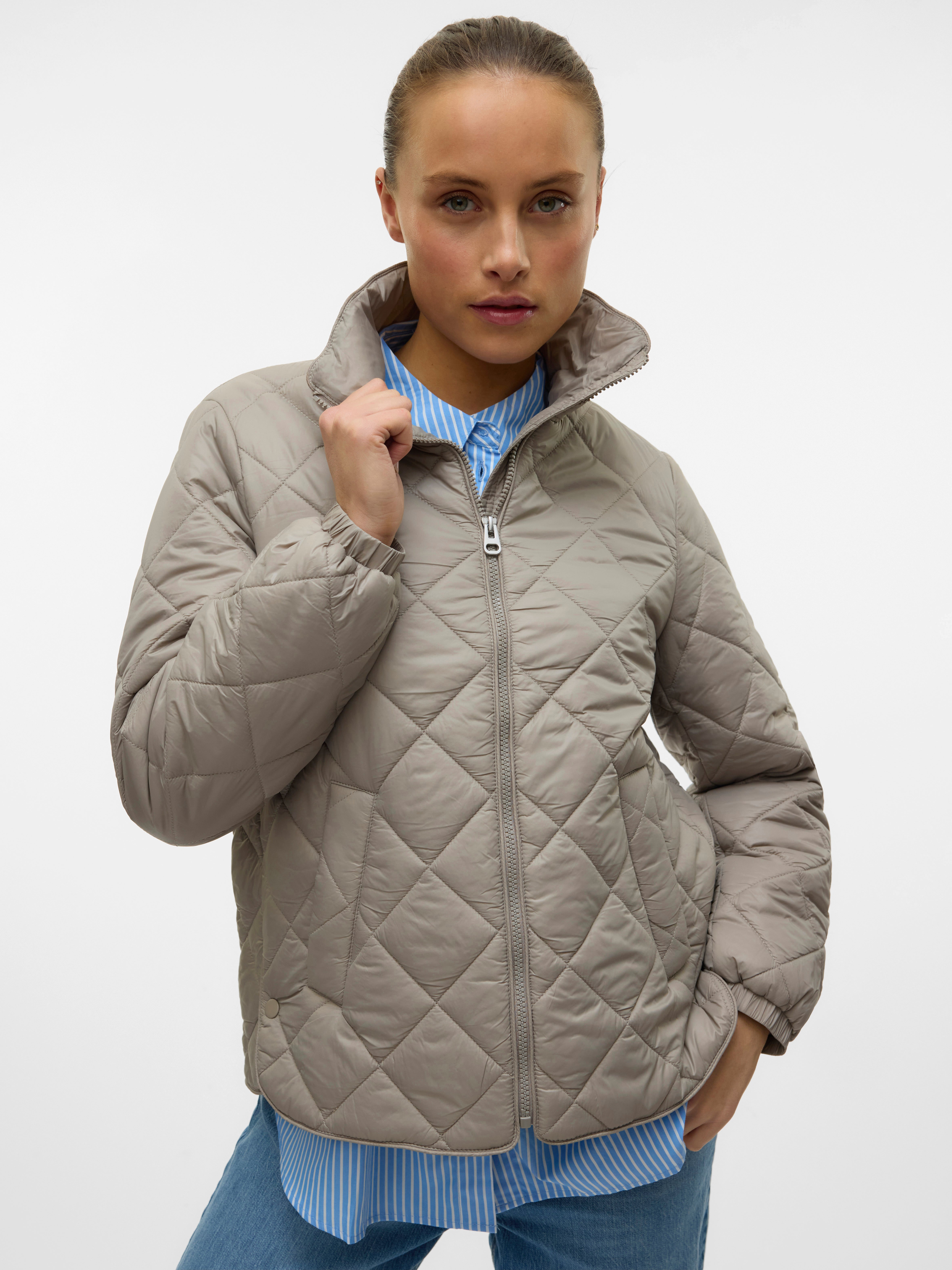 VERO MODA® VMSKYLAR Quilted Jacket
