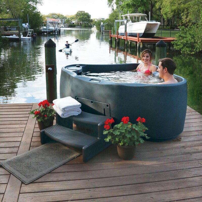 Spas Aquarest, équipés de pompes Jacuzzi™ - Spa ovale 2 places à 20 jets, prêt à l'emploi