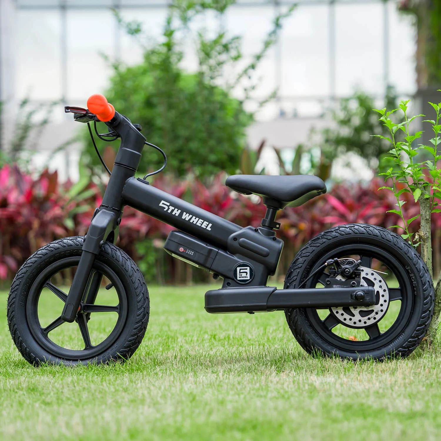 KB09 150W Electric Balance Bike for Kids, Black 12" Pneumatic Tire with Dual Brake - Image 5