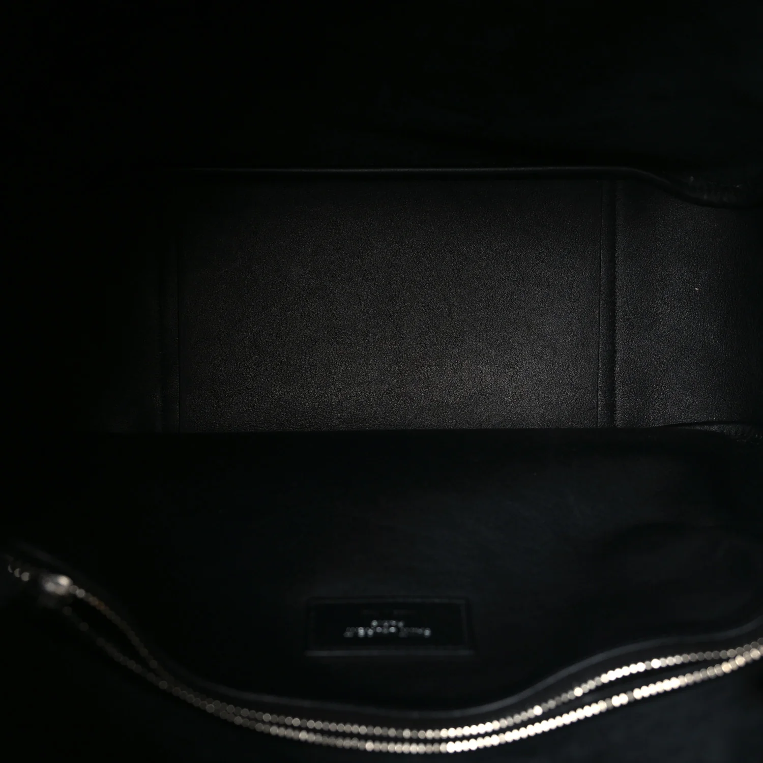 Supple Calfskin Large Le 5 A 7 Soft Hobo Black