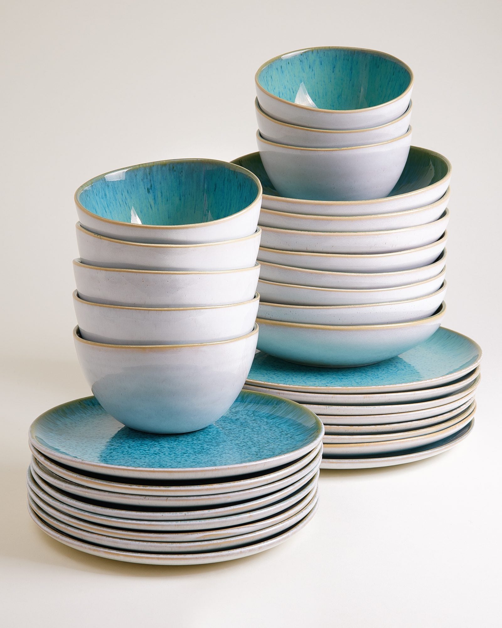 AREIA - TABLEWARE SET CLASSIC AQUA 32 PIECES