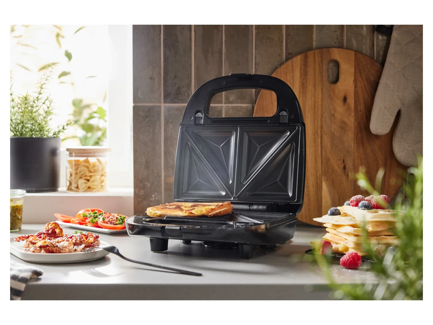 SILVERCREST KITCHEN TOOLS Appareil  croque-monsieur 3-en-1 SSMW SSMW 750 D4