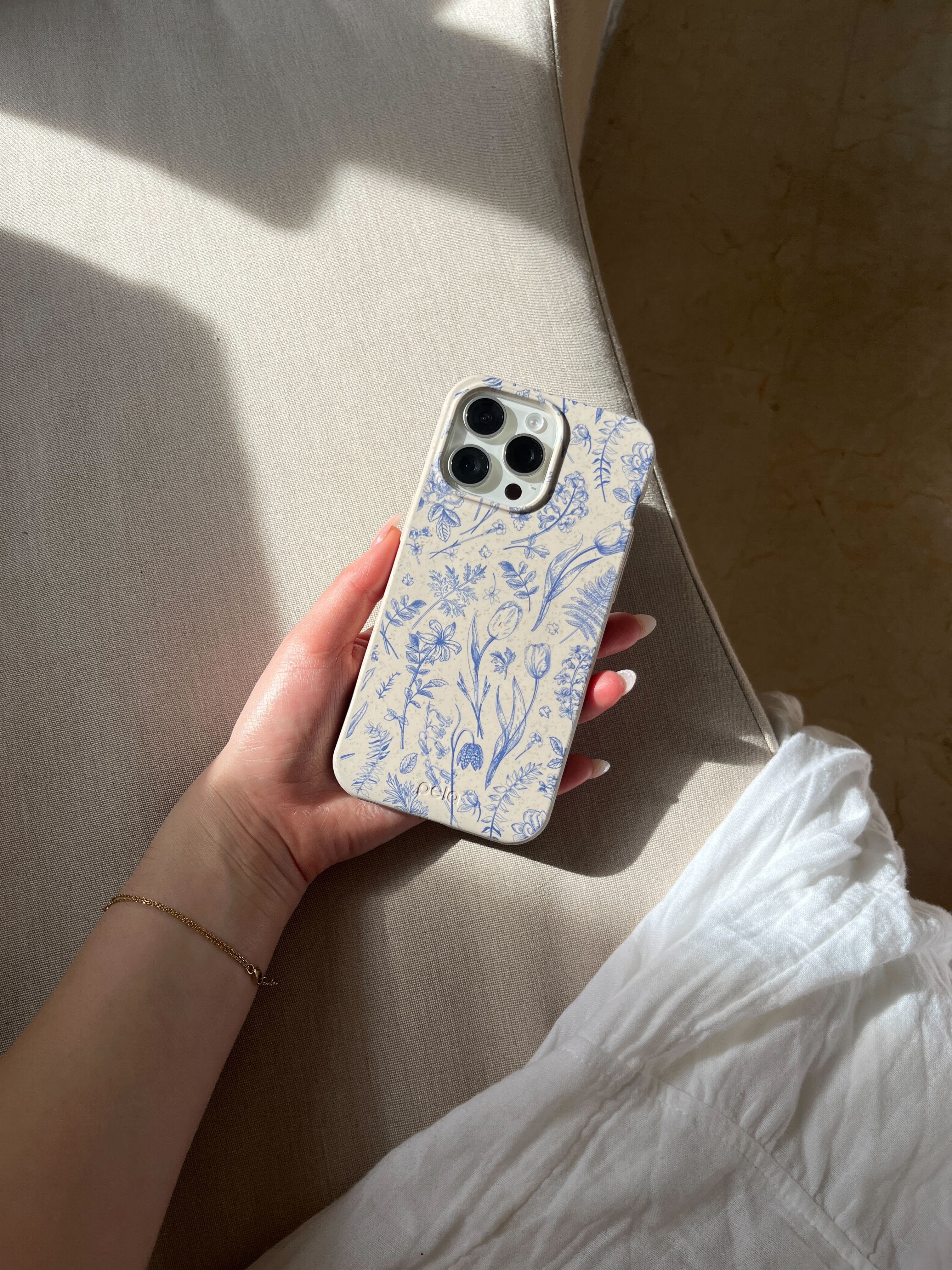London Fog Indigo Bouquet iPhone 16 Case