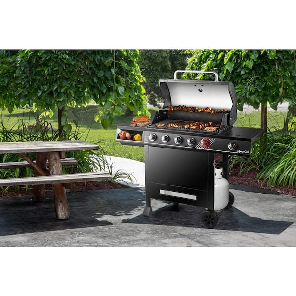 5 - Burner Propane Gas Grill in Matte Black with Trivantage Multifunctional Cooking System