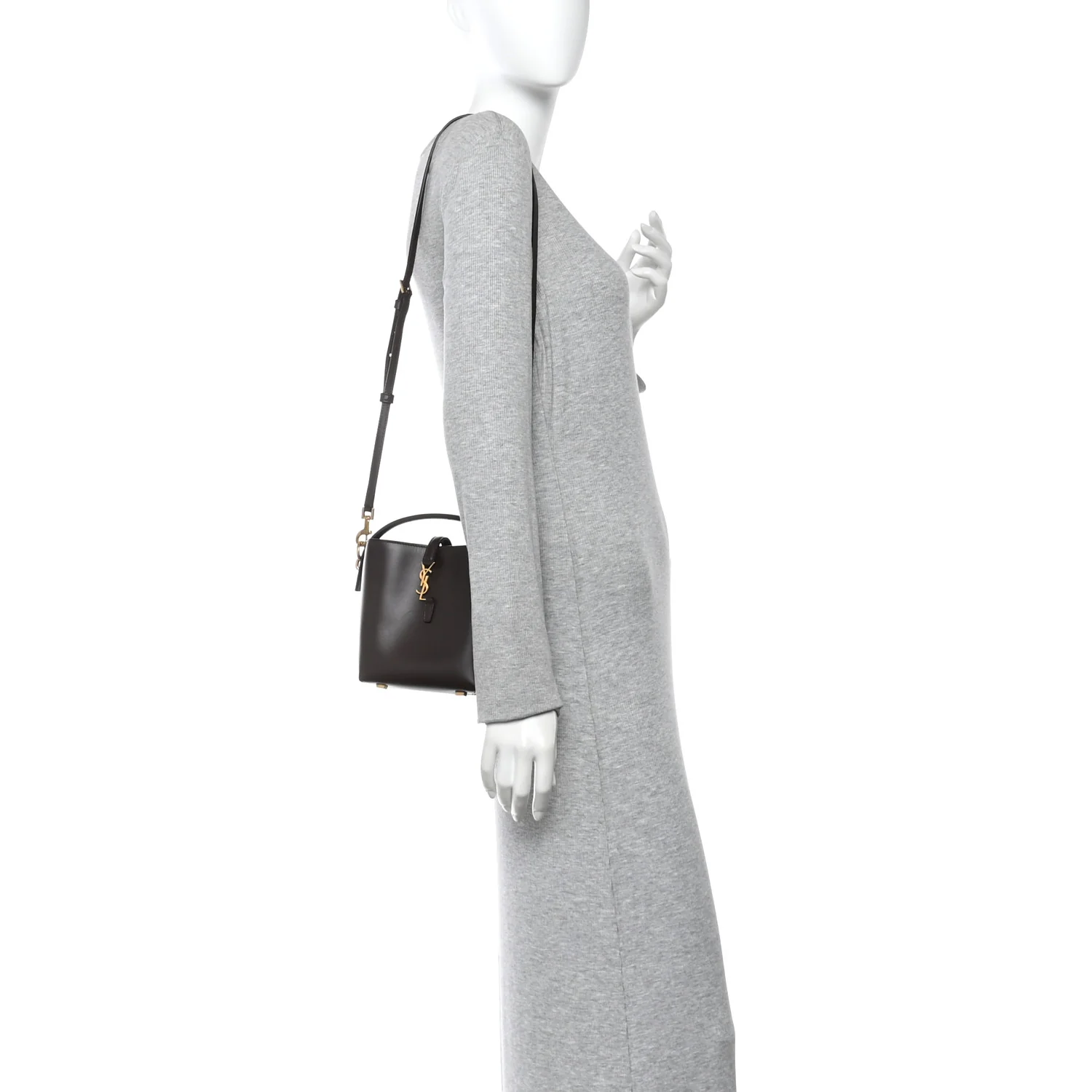 Shiny Calfskin Le 37 Mini Bucket Bag Dark Sweet Chocolate