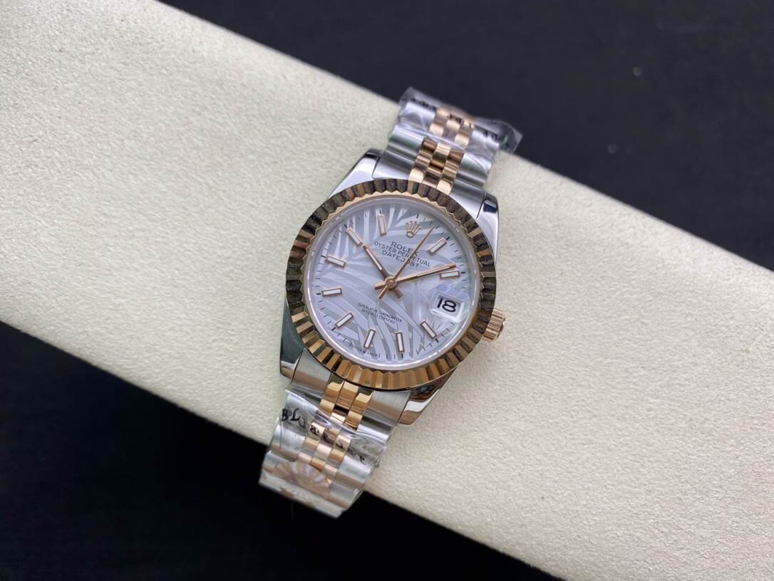 NEW 2025 ロレックス（スイスの腕時計ブランド）Rolex  Land-Dweller 36mm機械式時計