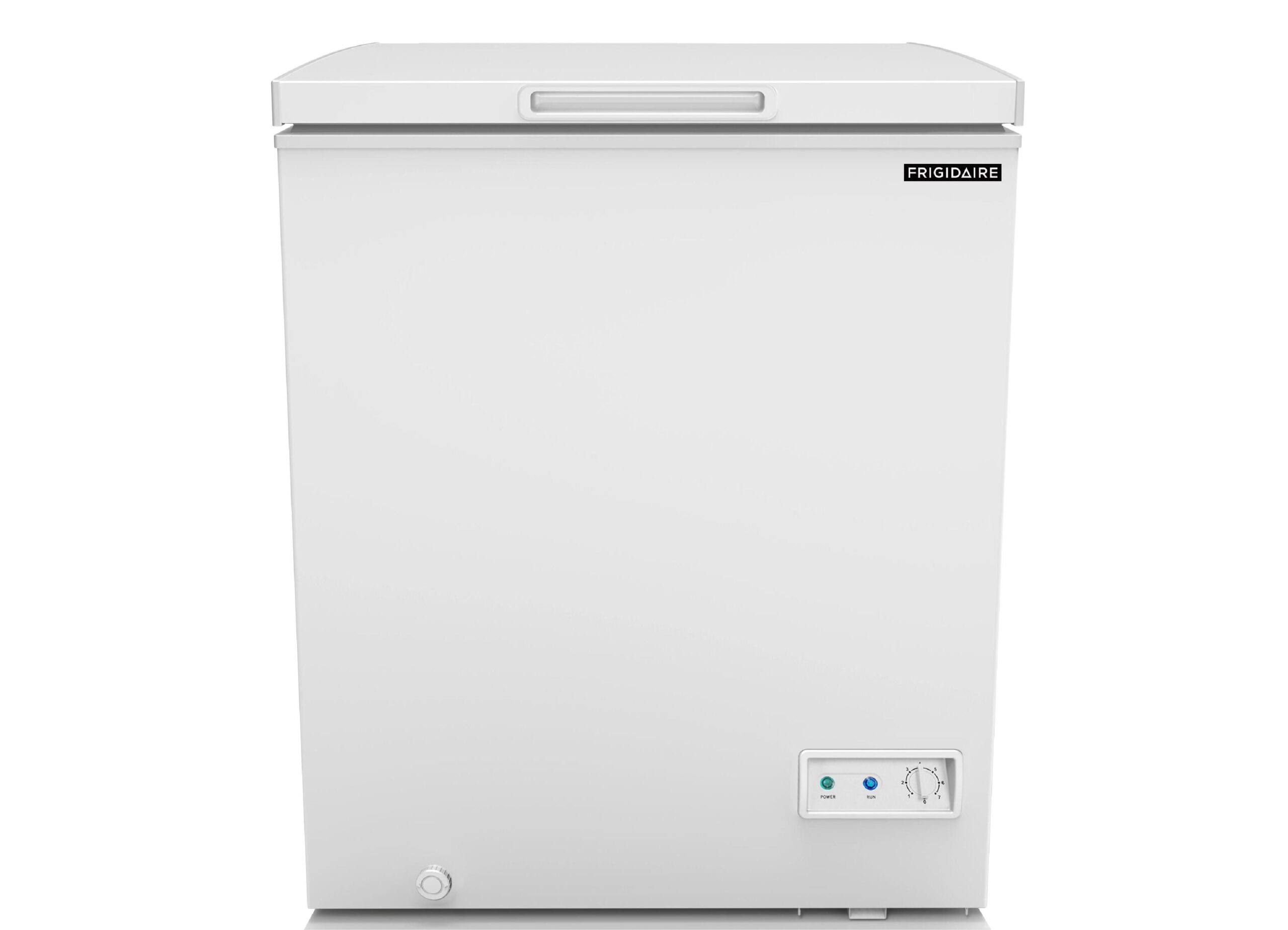Frigidaire 5.0 Cu. ft. Chest Freezer, White, EFRF5003