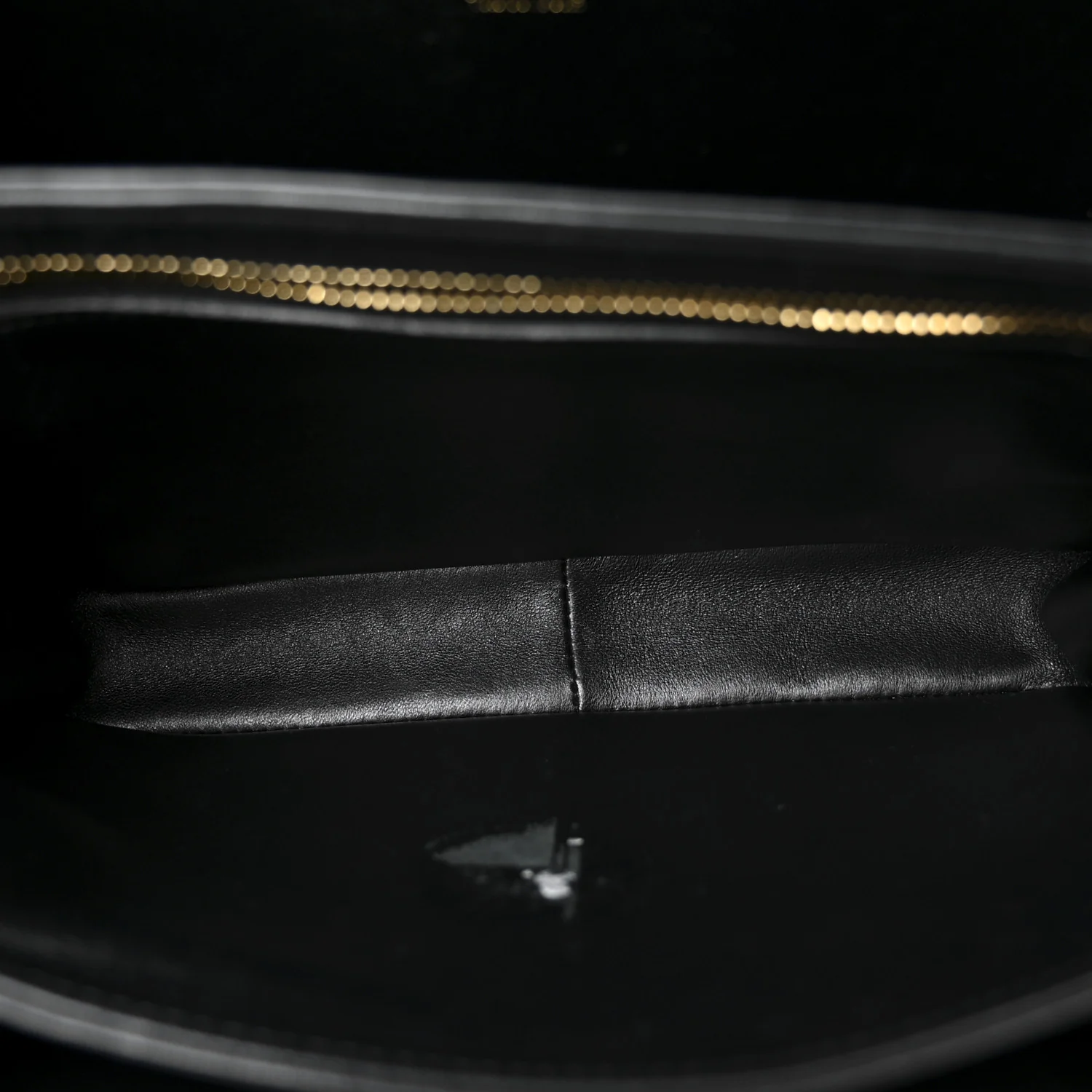 Shiny Calfskin Medium Triomphe Black