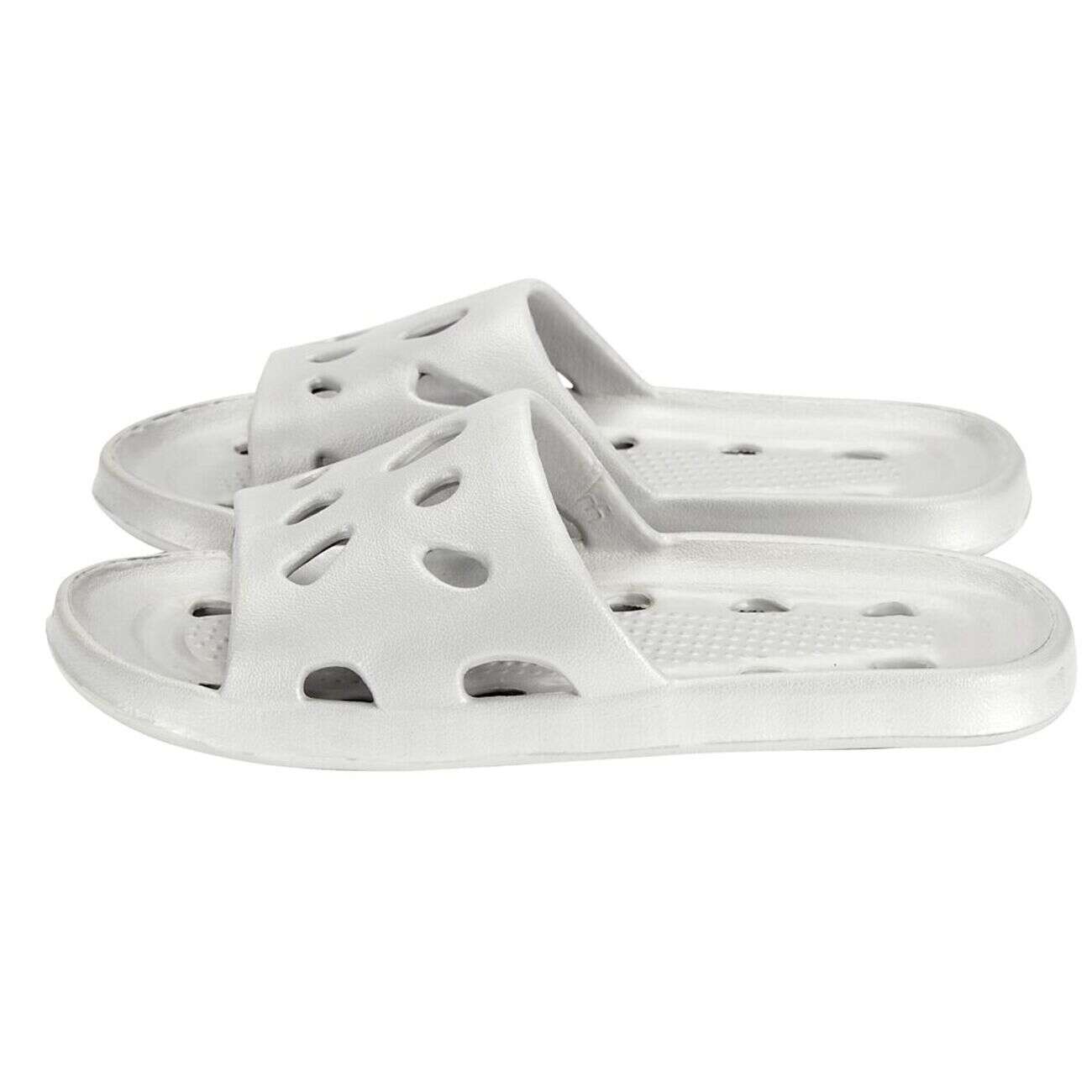 Paire de claquettes sandales gris T36/45