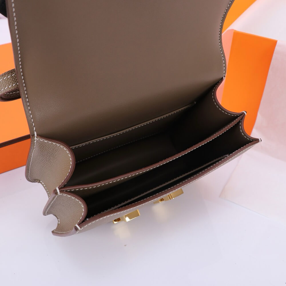 Hermes Constance 18