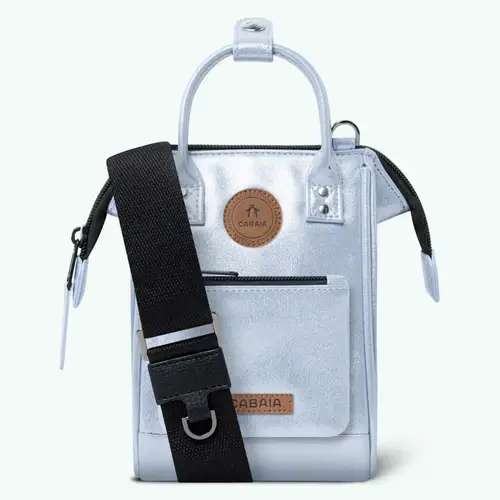 Nano adventurer Fidji