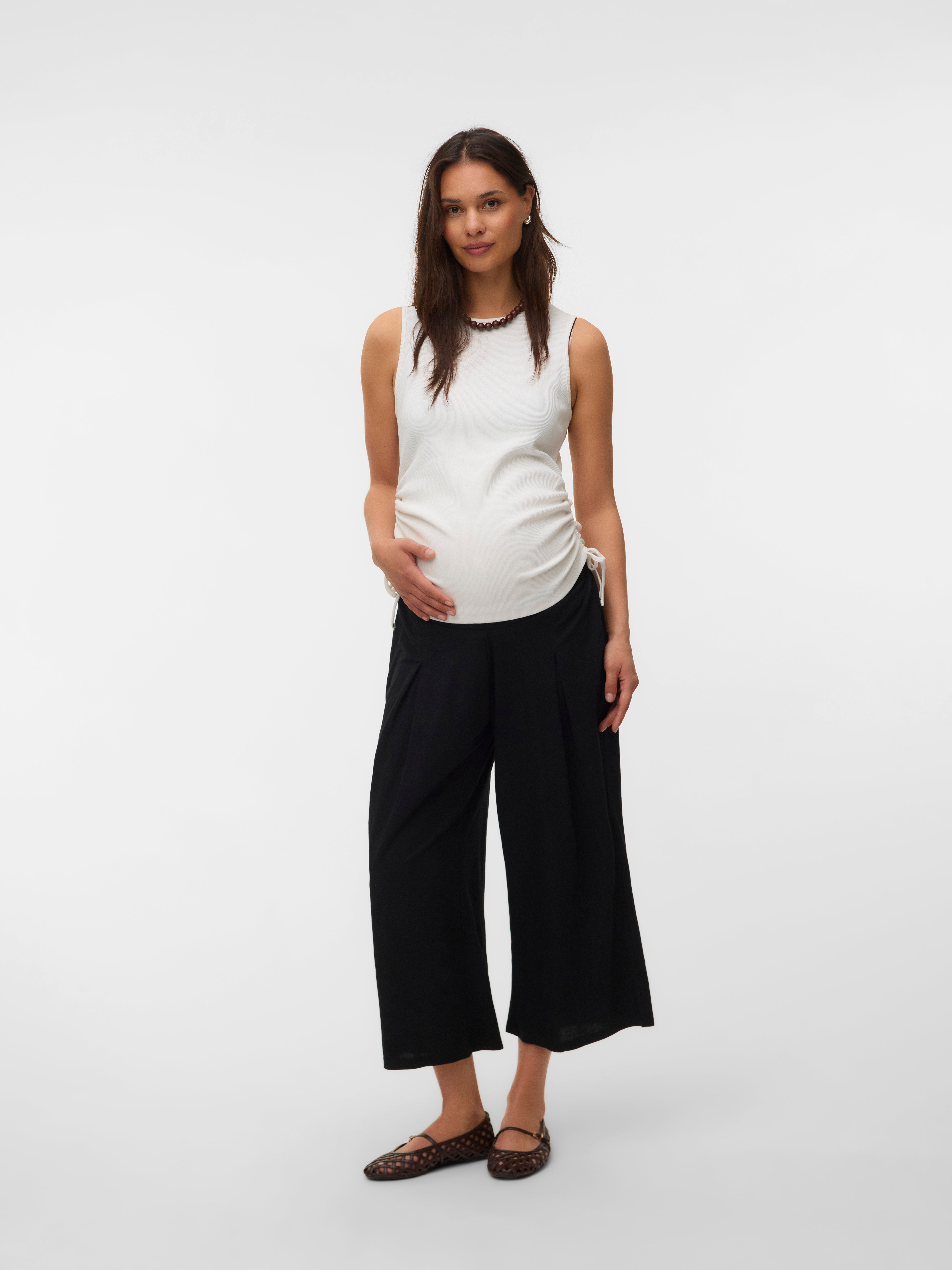 VERO MODA® Wide Fit - Cropped Trousers