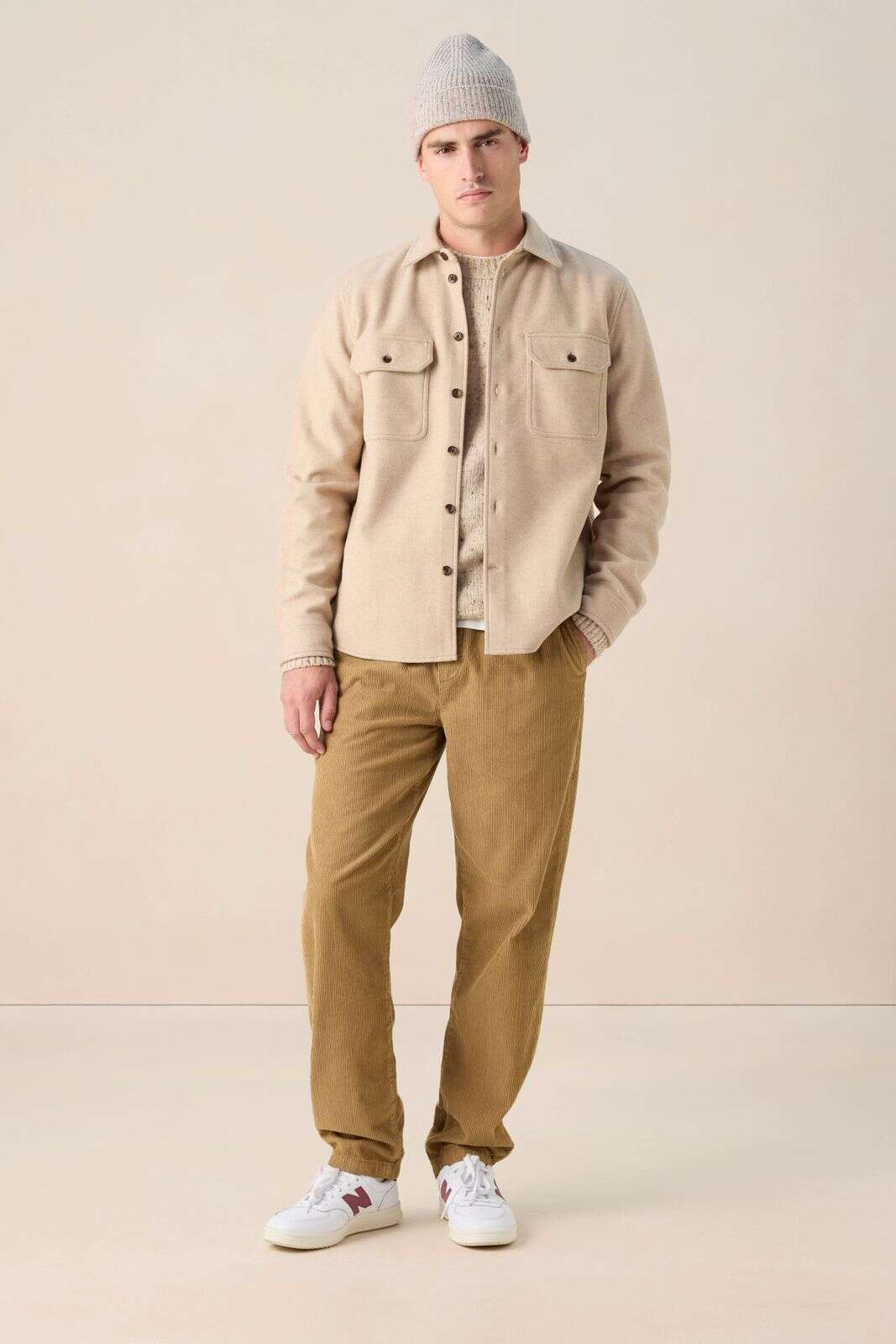 Beige vilten overhemd