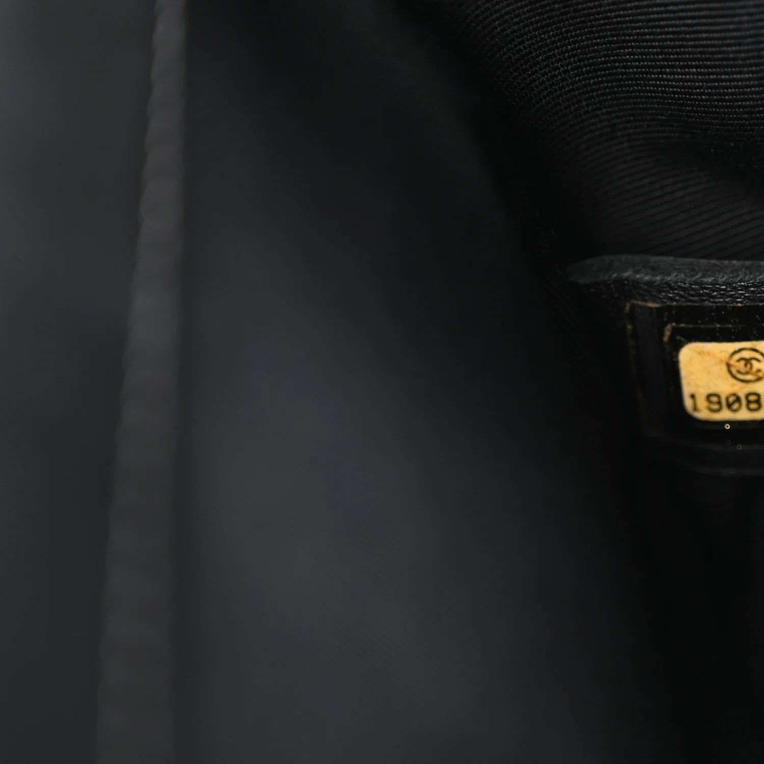 Calfskin Quilted Medium Boy Flap Black