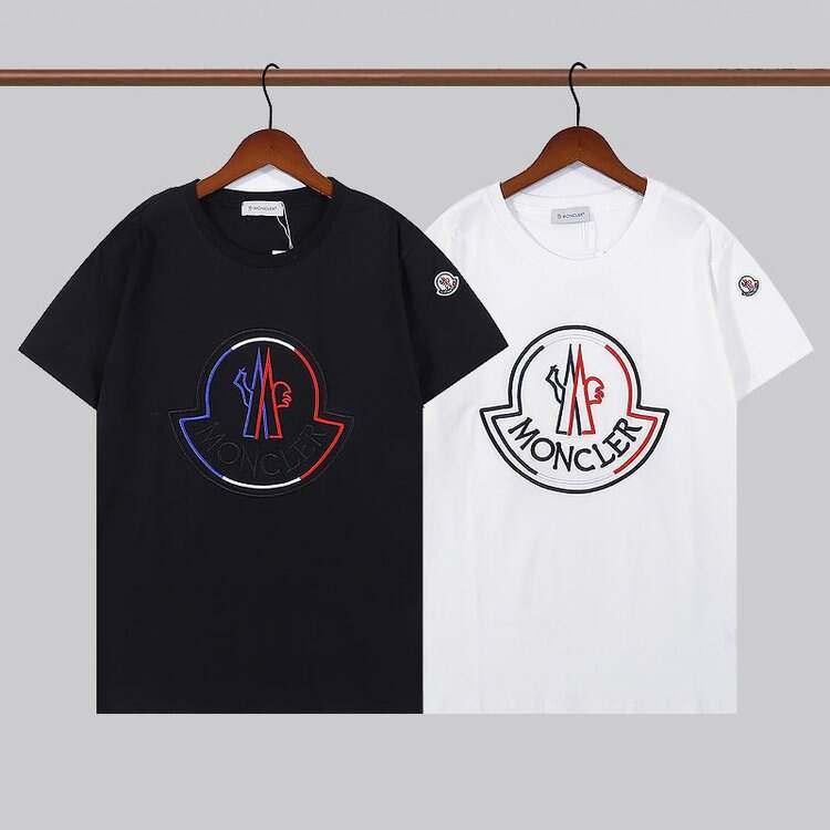 【Moncler 】男女兼用、ご好評に付き再入荷！Tシャツ