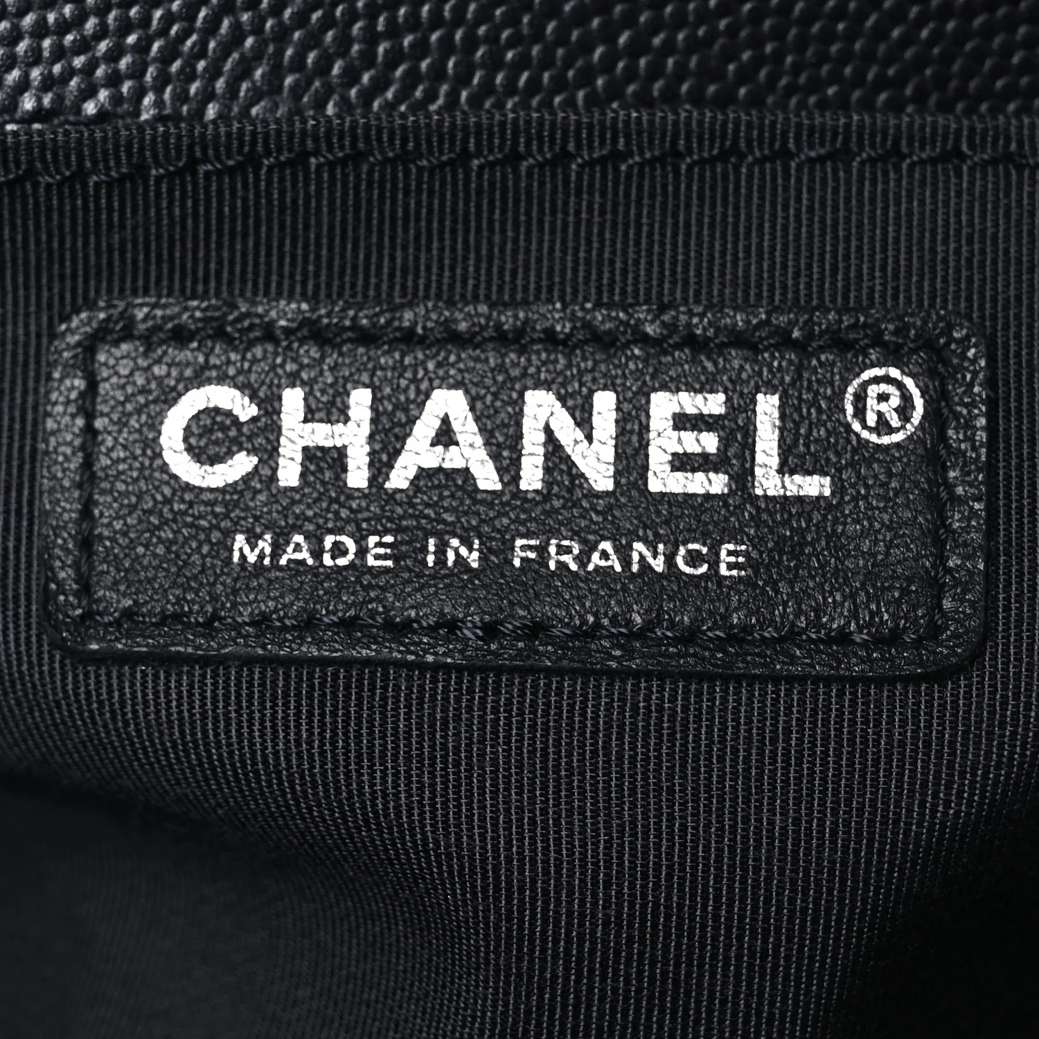 Metallic Caviar Quilted Medium Boy Flap Navy
