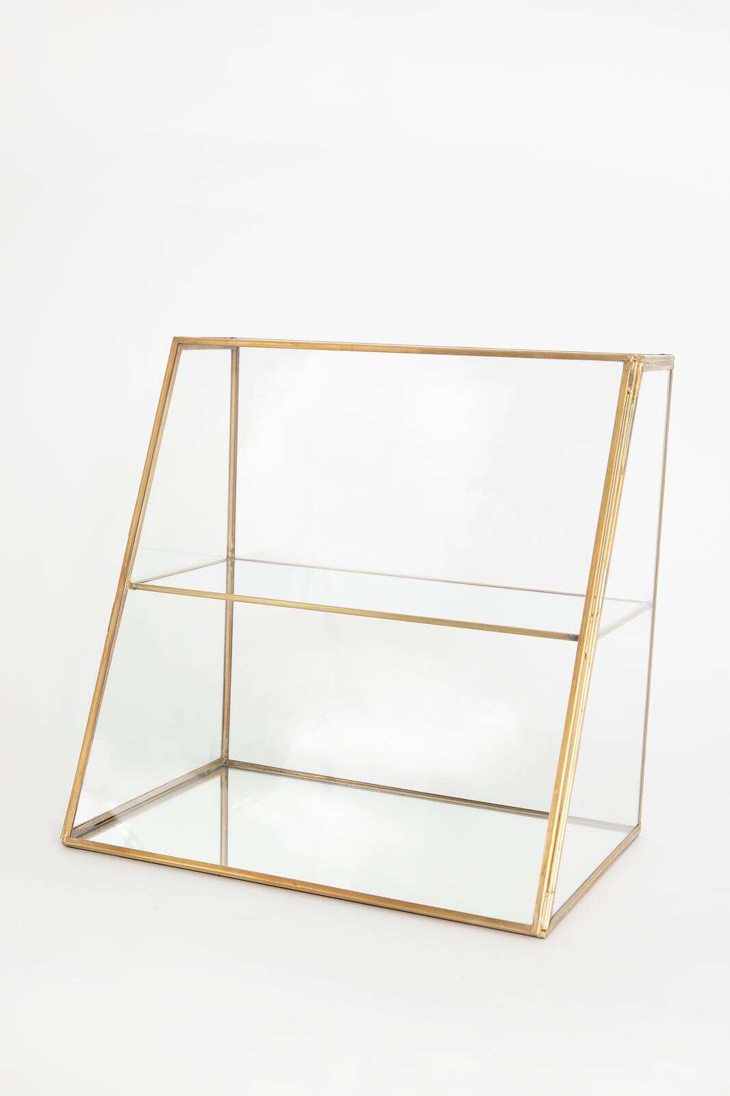 Glazen vitrine kastje