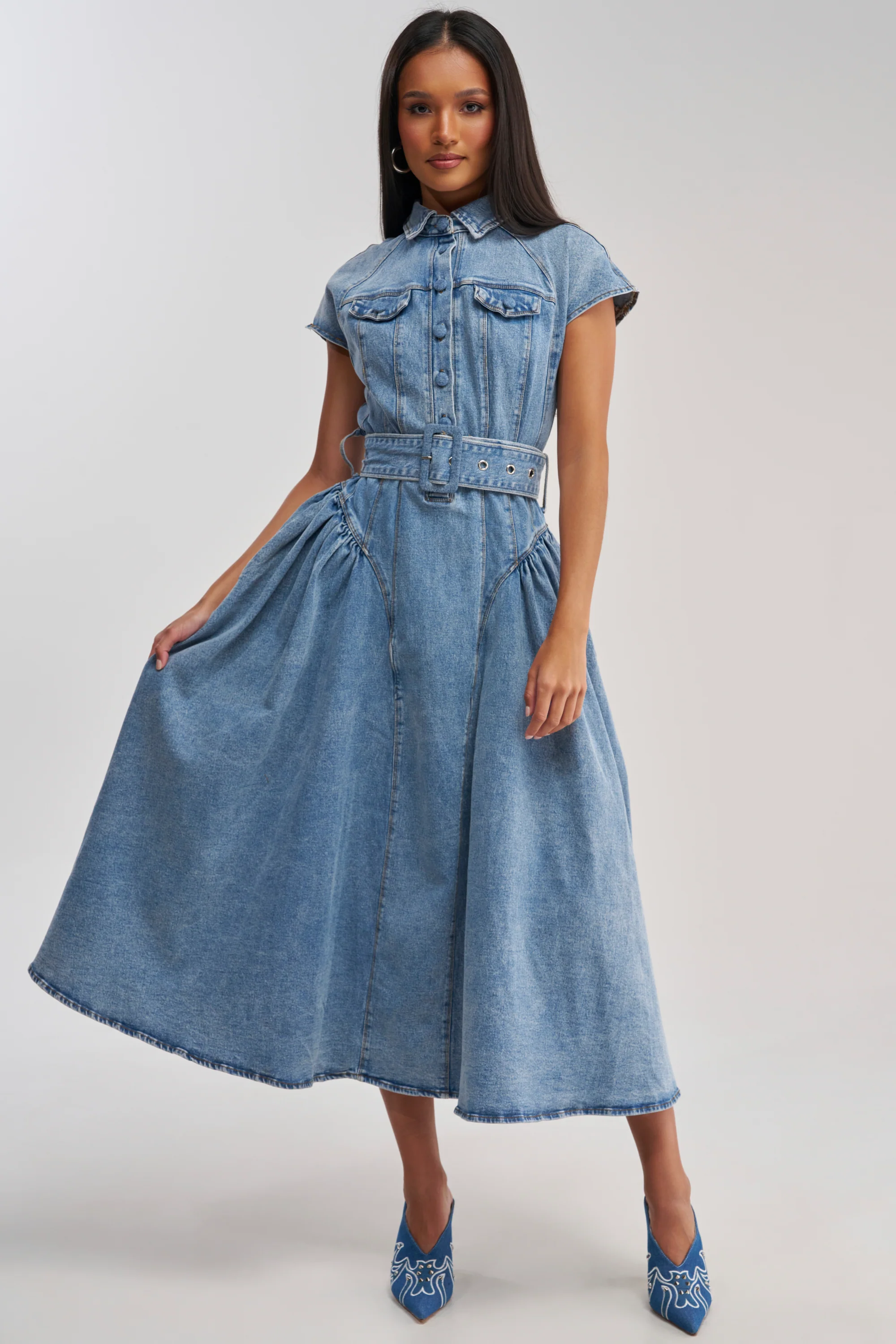 MEET THE PARENTS BELTED DENIM MIDI DRESS - Akira Store