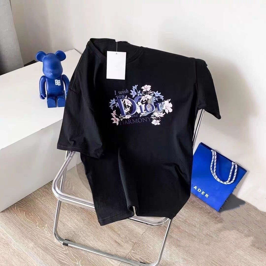 【DIOR】（ディオール）半袖 男女兼用、ご好評に付き再入荷！半袖Tシャツ