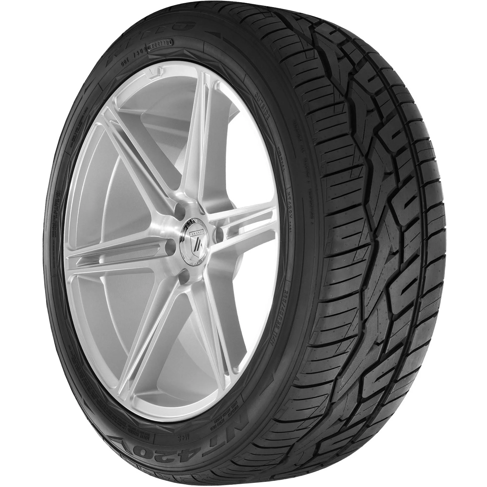 Nitto NT420V All-Season 285/50R20 116V XL Light Truck Tire