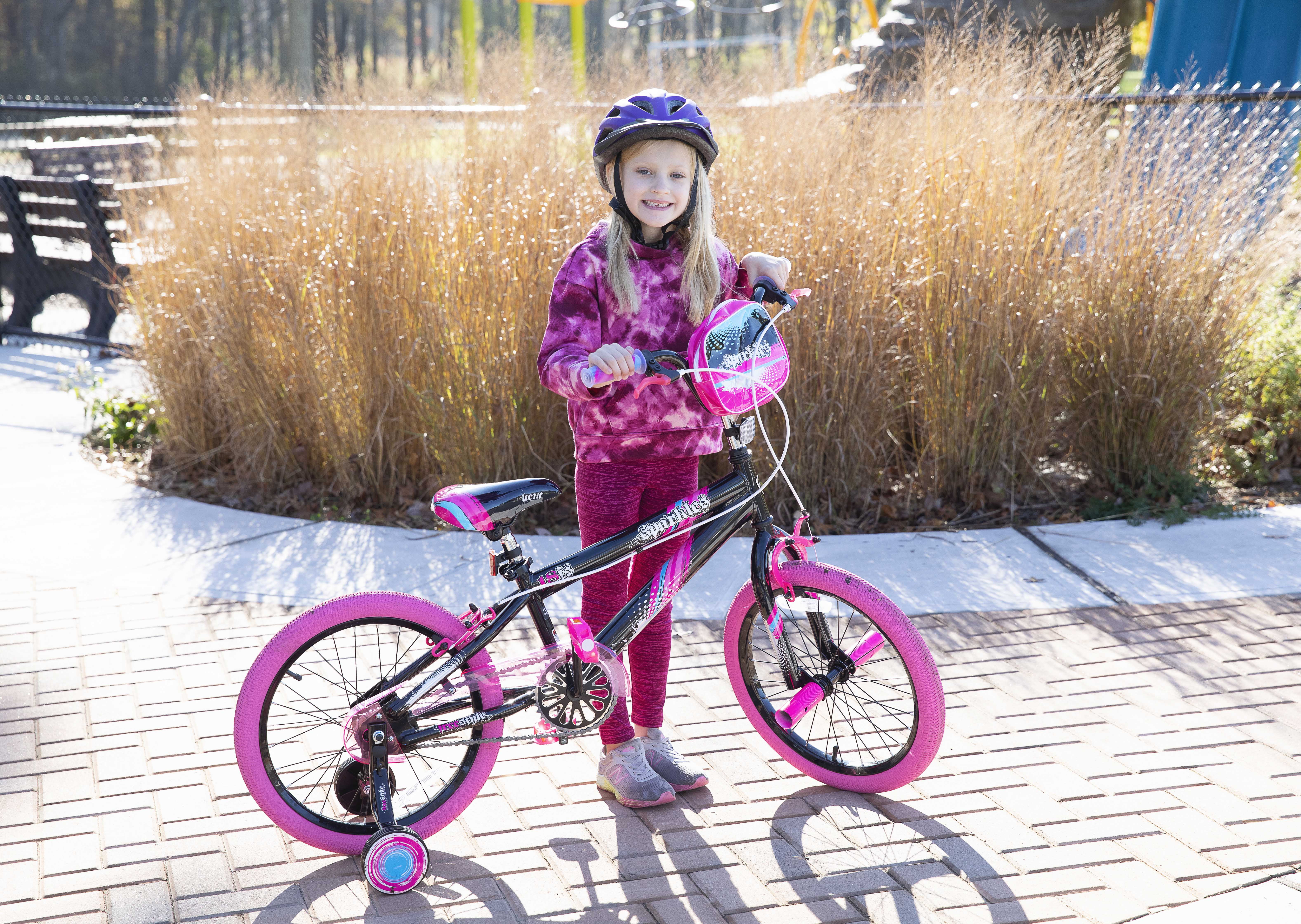Bicycles 18 in Girl'S Sparkles Bicycle, Black and Pink