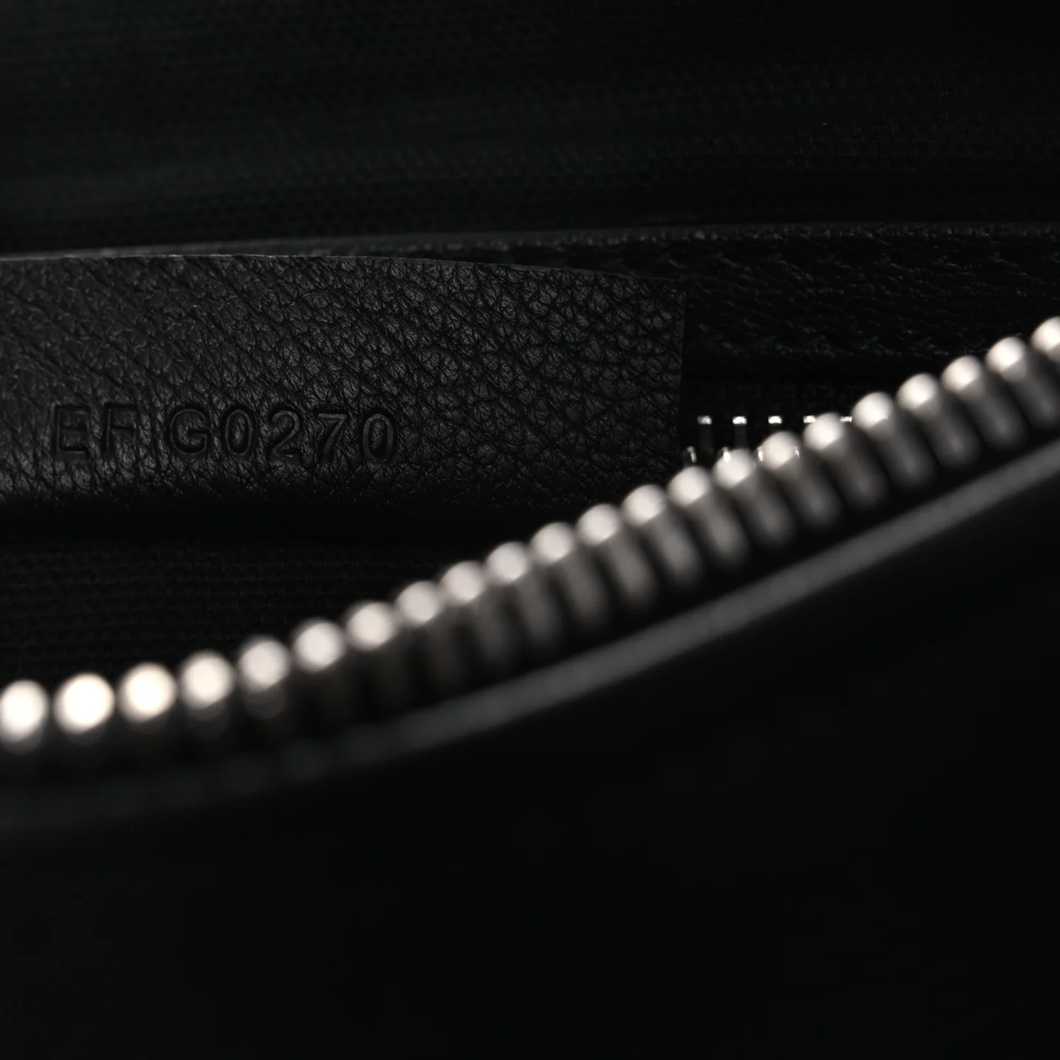 Sugar Goatskin Small Pandora Black
