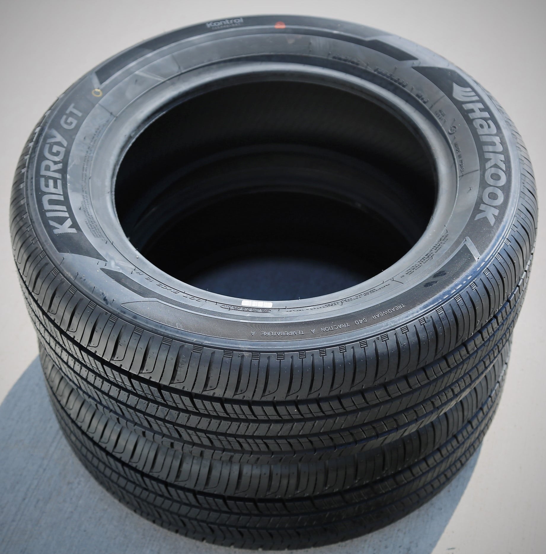 Kinergy GT (H436) All Season 235/45R18 94V Passenger Tire