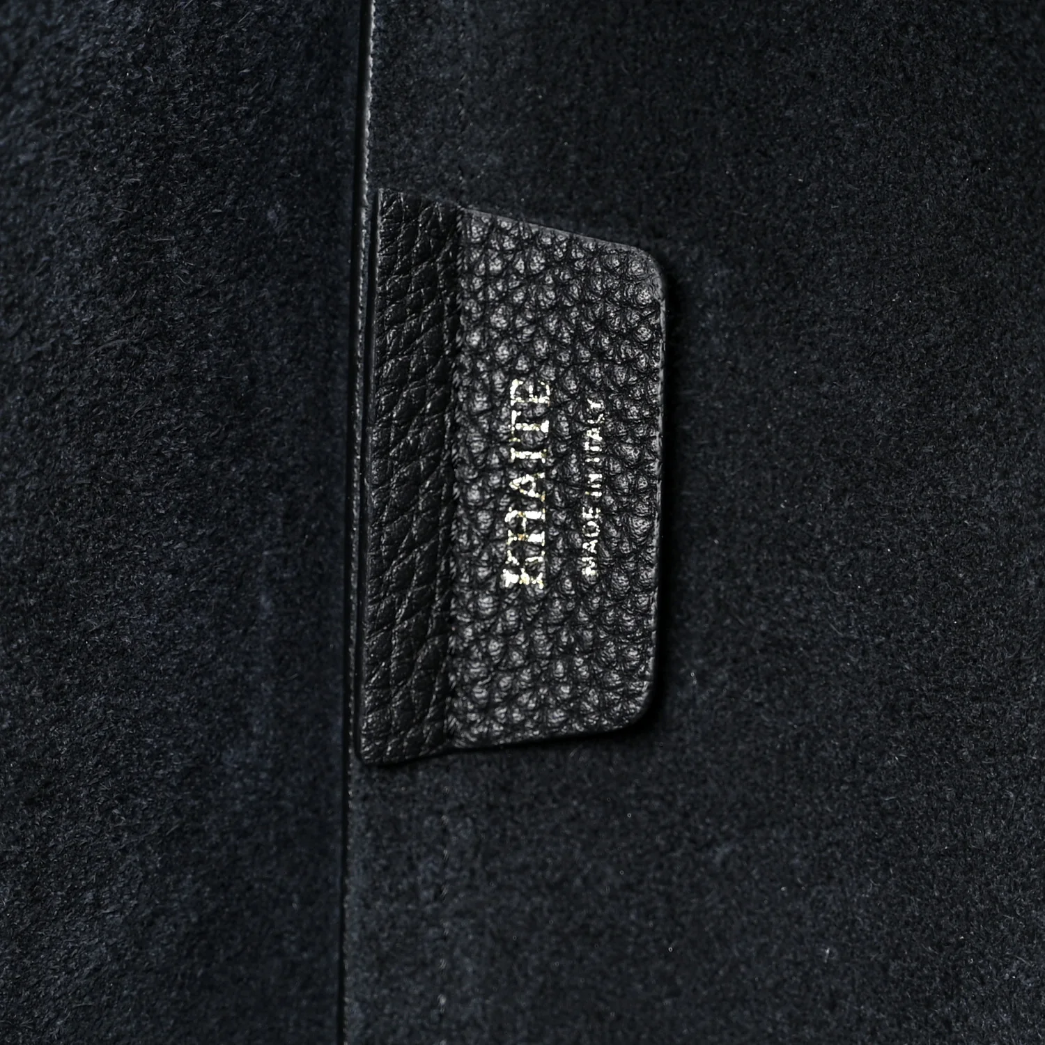 Pebbled Sport Calfskin Medium Lotus Tote Black