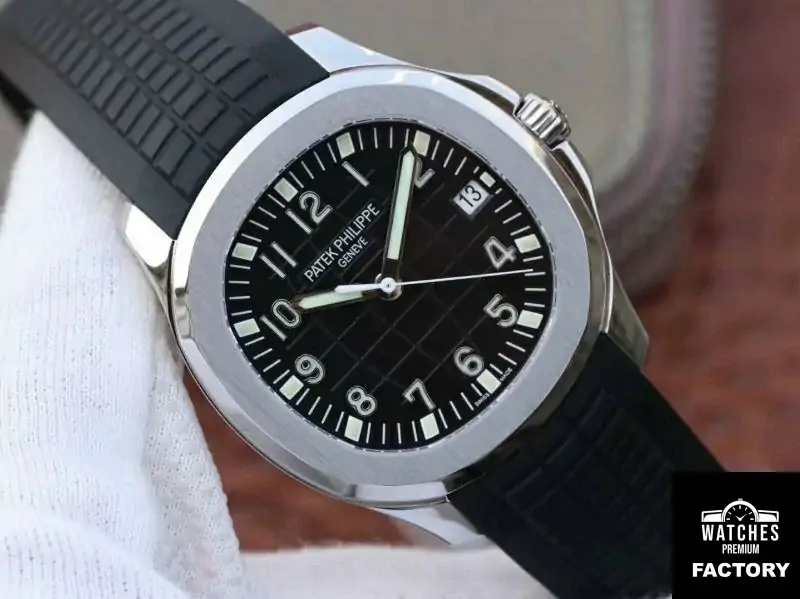 Patek Philippe Aquanaut Jumbo 5167A-001 Black Dial