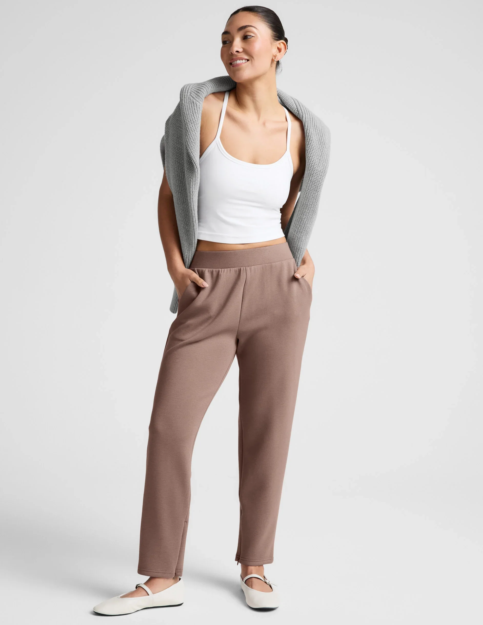 SoftSpring Tapered Pant