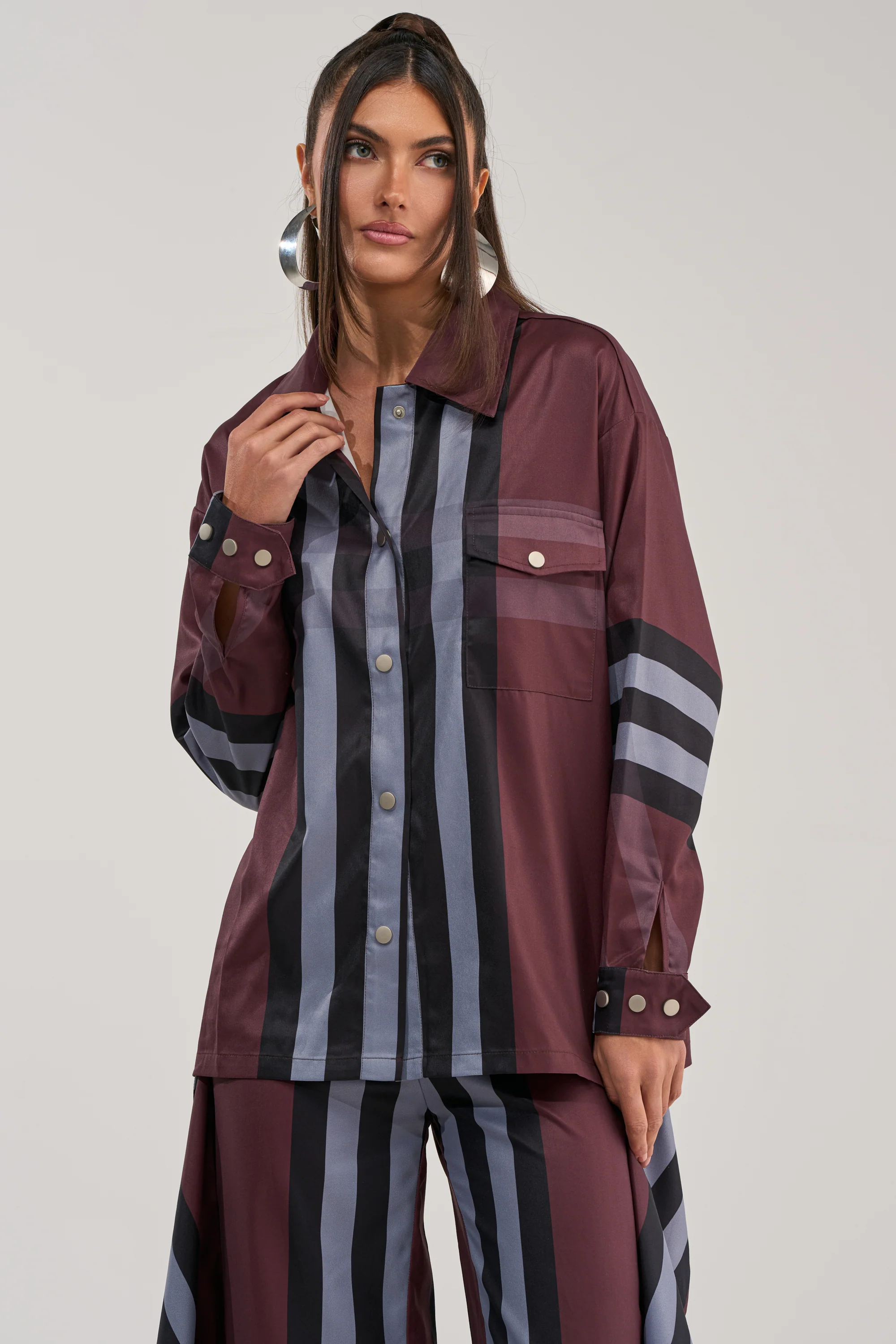 LUXURY LIFE PLAID BUTTON DOWN - Akira Store
