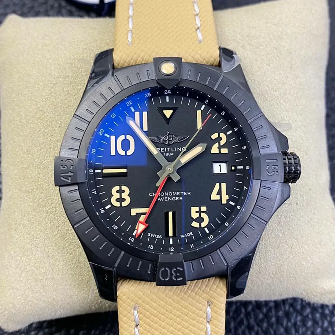 Breitling Avenger GMT 45 V32395101B1X1 GF Factory Black Case