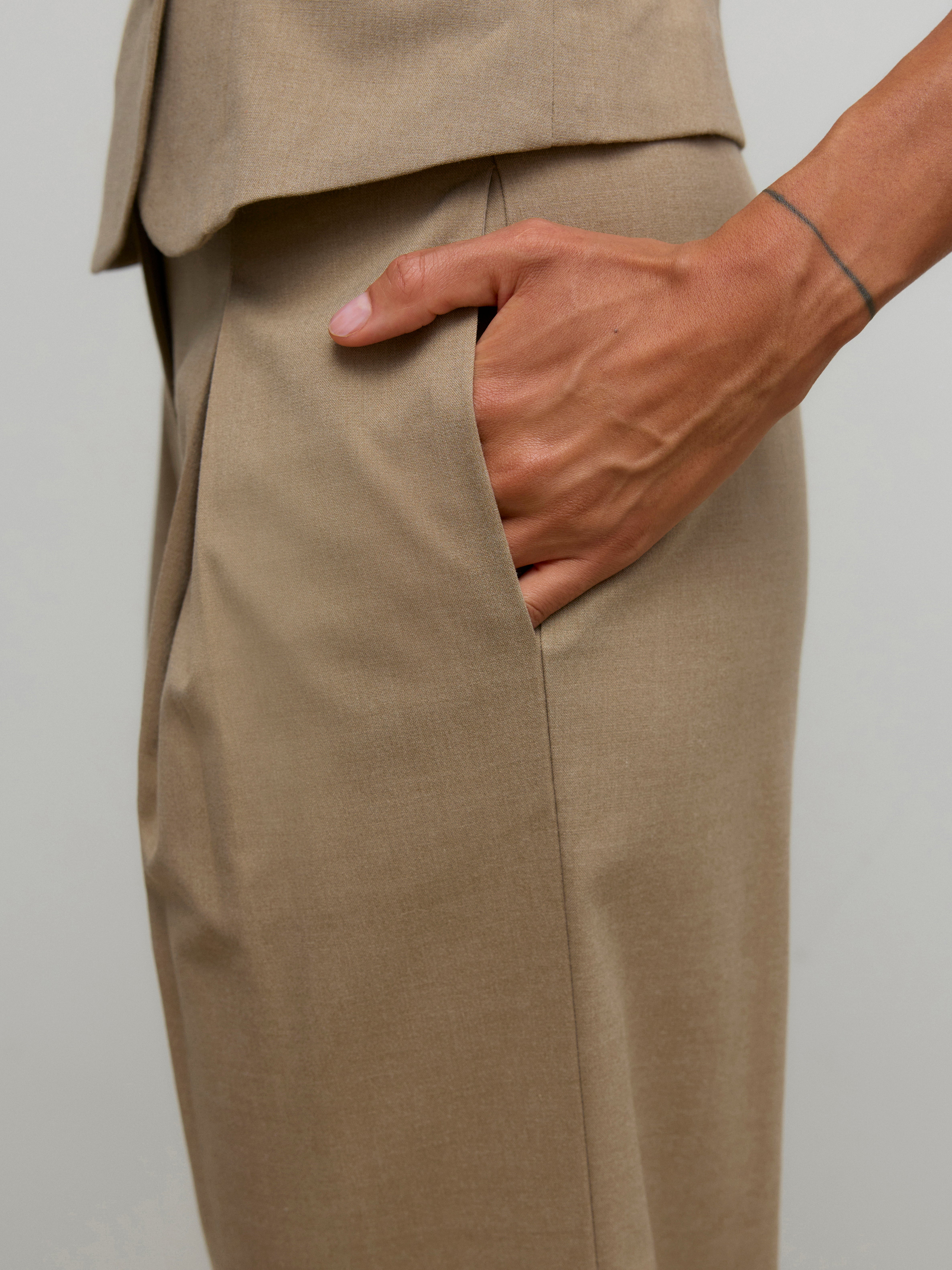 VERO MODA® AWAYAH High waist Trousers