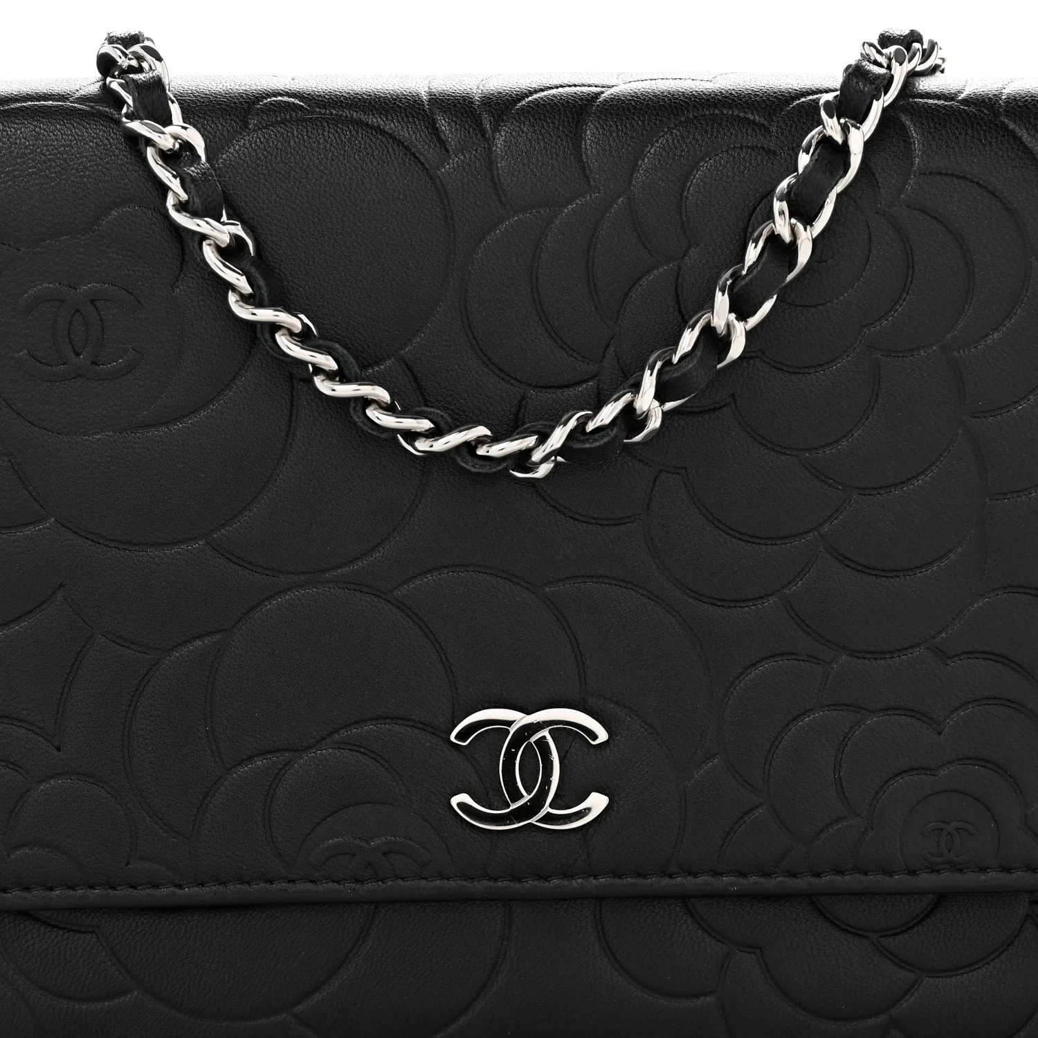 Lambskin Camellia Embossed Wallet On Chain WOC Black