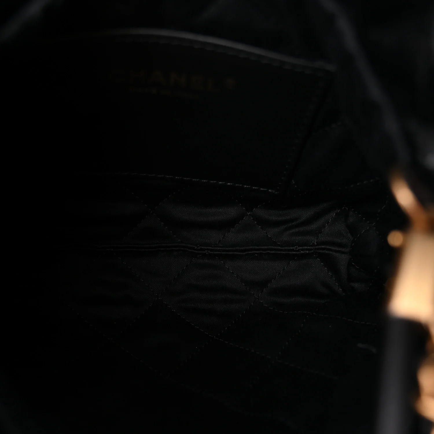 Shiny Calfskin Quilted Mini Chanel 22 Black