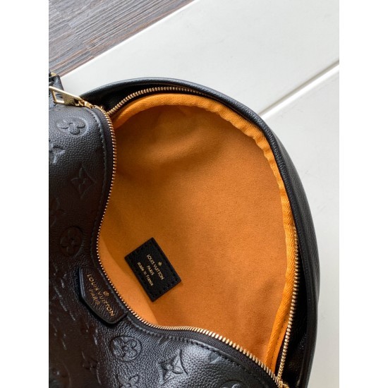 Model: M44836 belt bag M44812 Size: 37*14*20cm