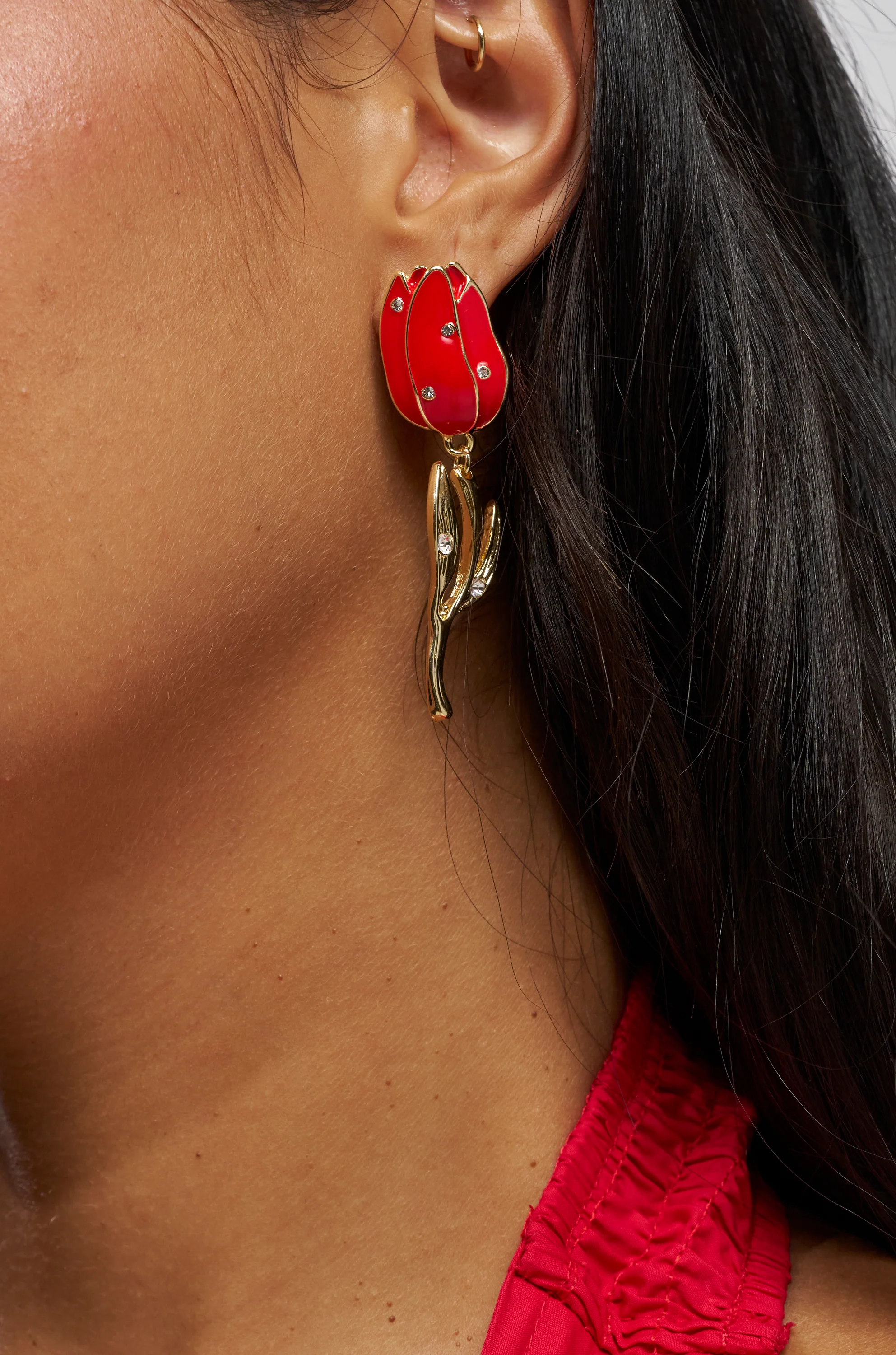 ROSES ARE RED EARRING - Akira Store