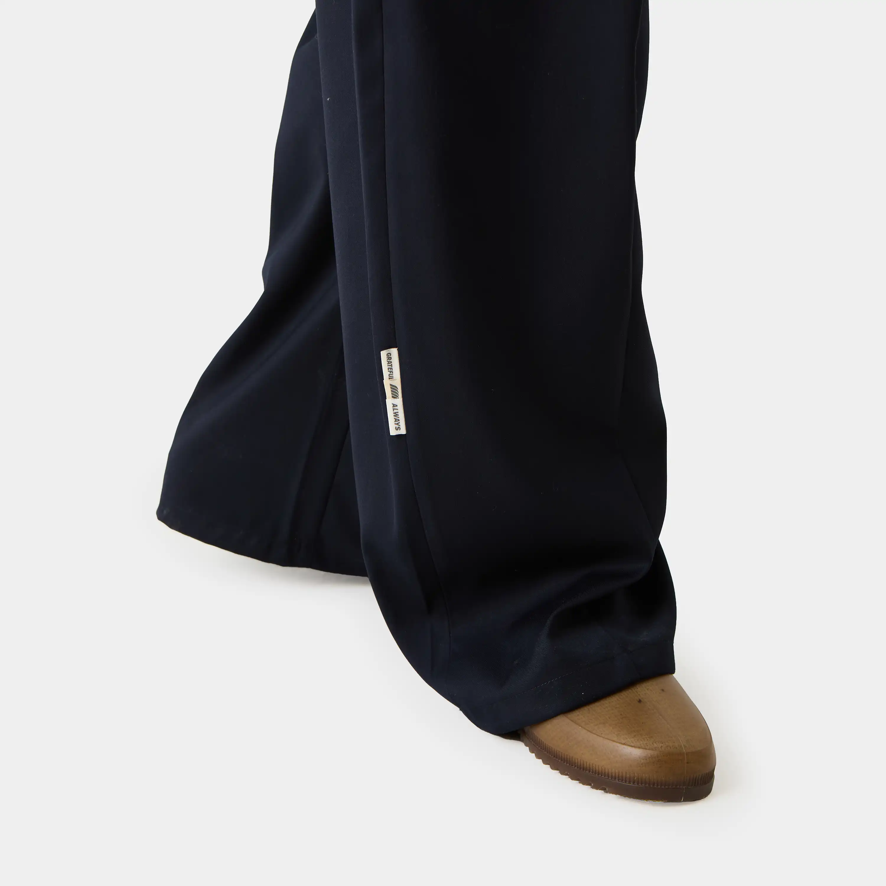 Borca Navy Tailored Pants