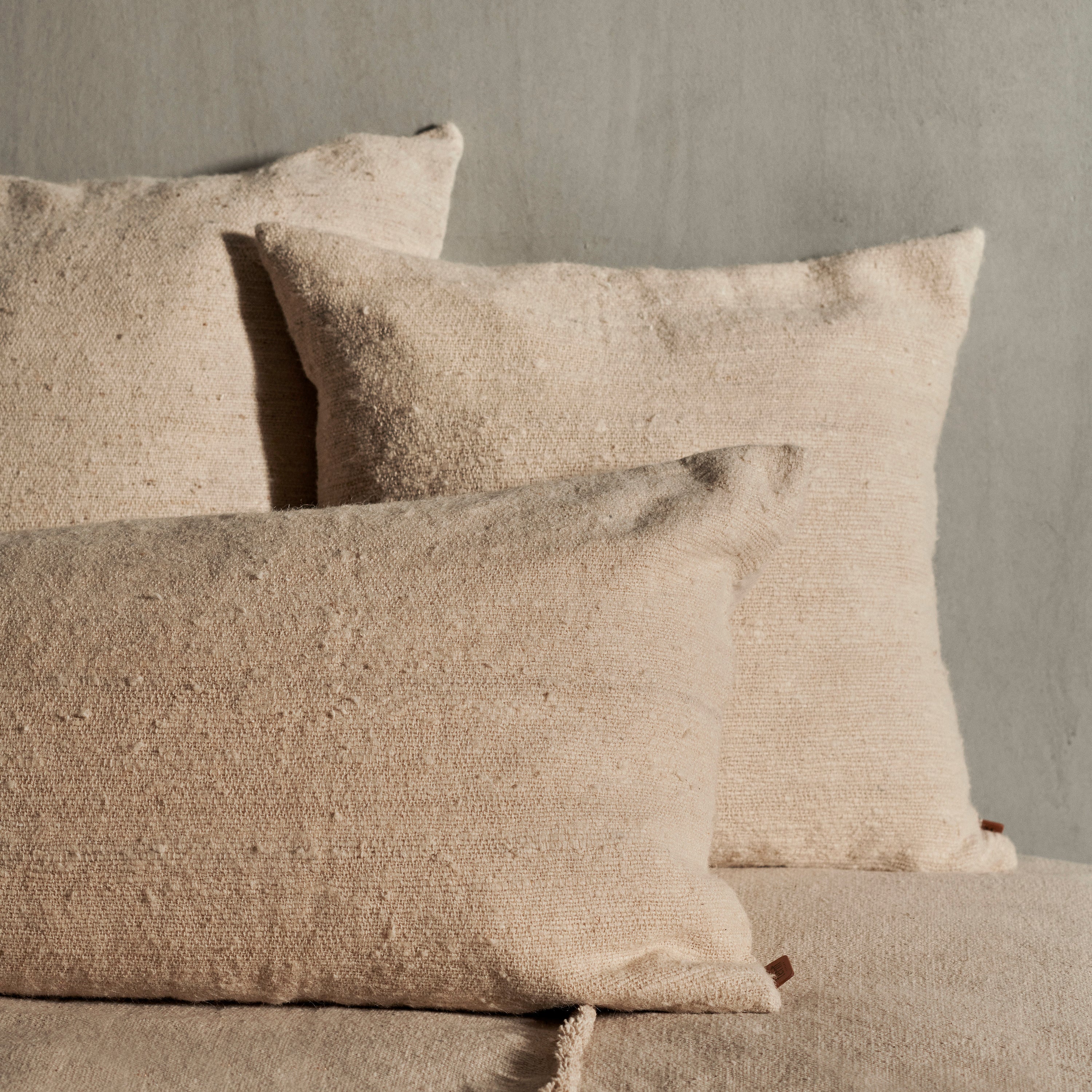 Ferm Living Nettle Sierkussen - Large - Natural