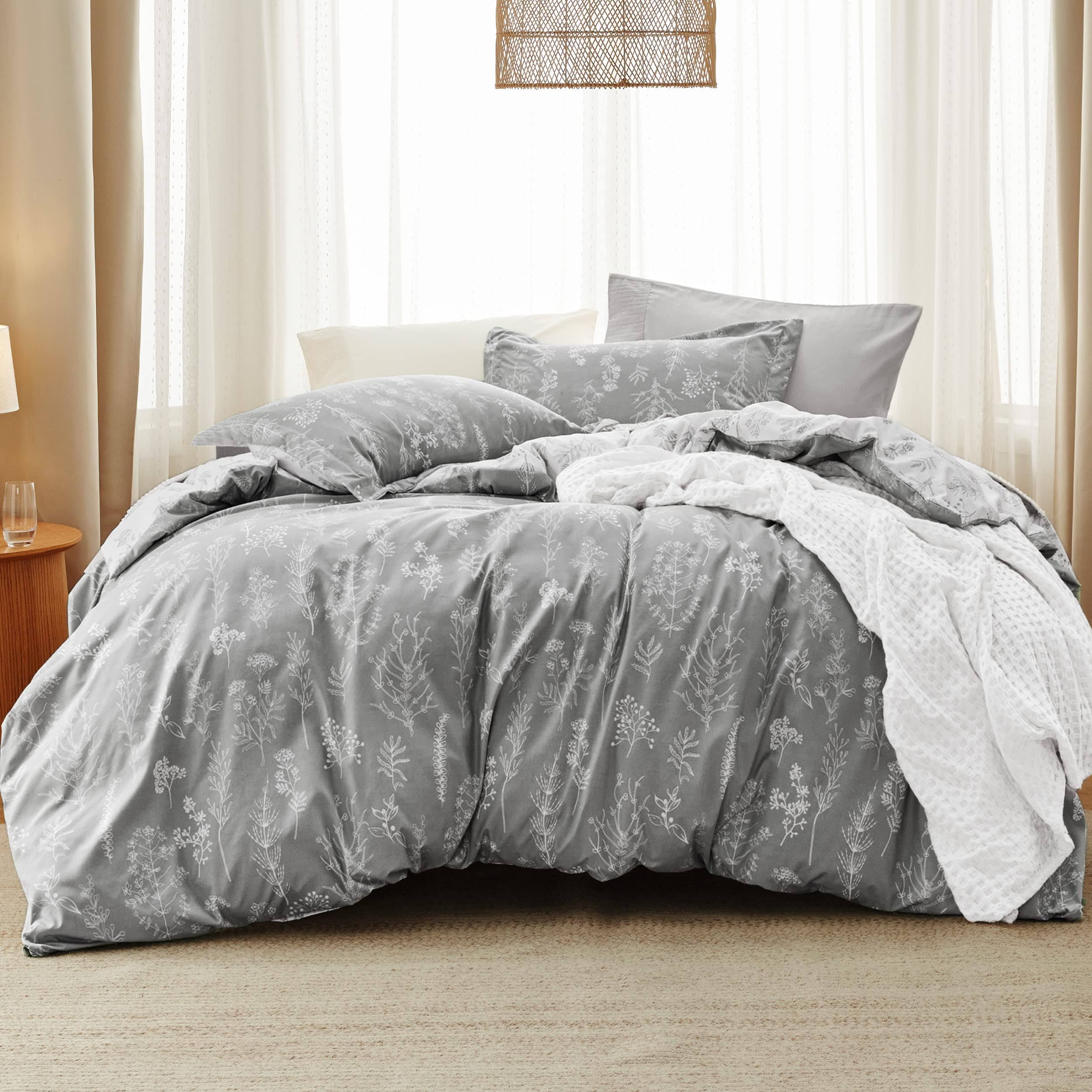 Bedsure Queen Comforter Set - Grey Comforter, Cute Floral Bedding Comforter Sets, 3 Pieces, 1 Soft Reversible Botanical Flowers Comforter and 2