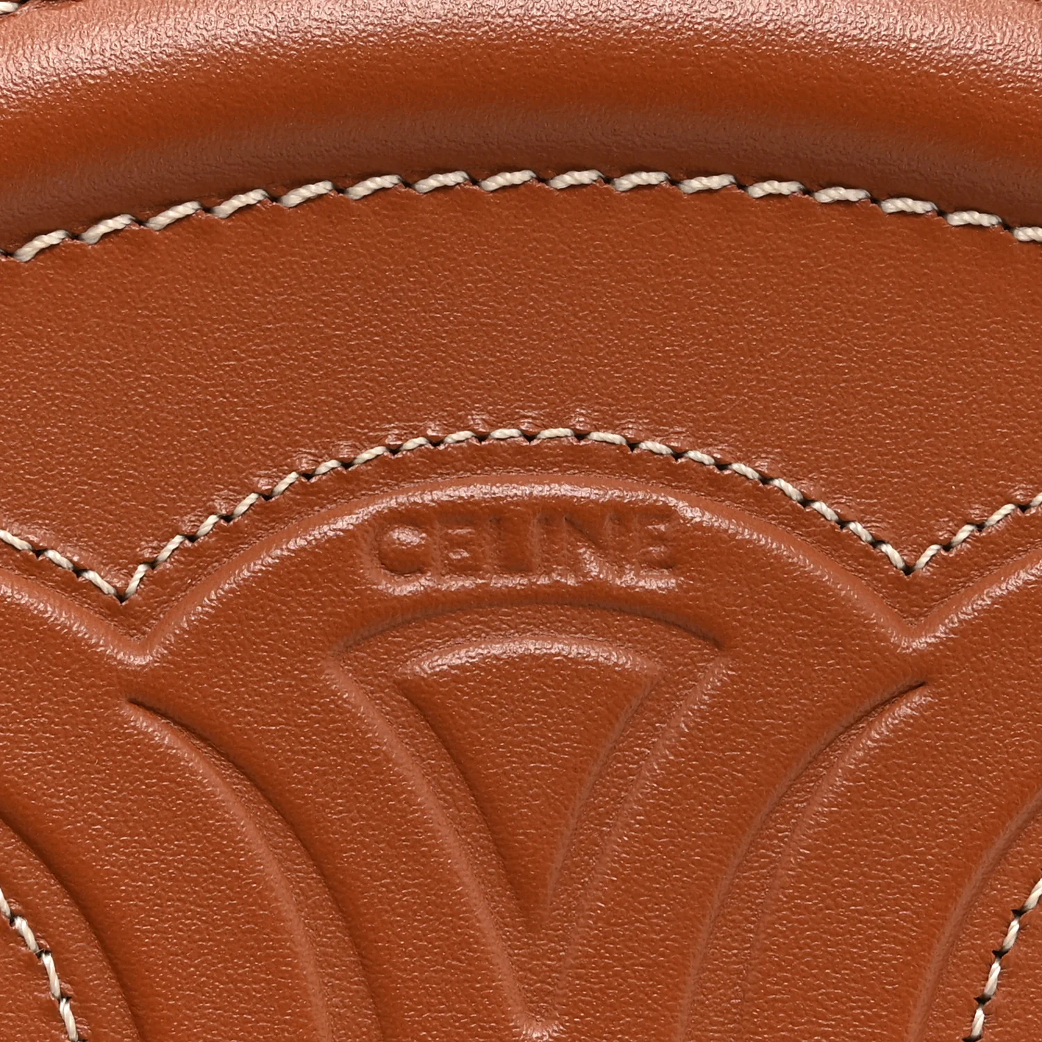 Smooth Calfskin Cuir Small Triomphe Oval Crossbody Purse Tan