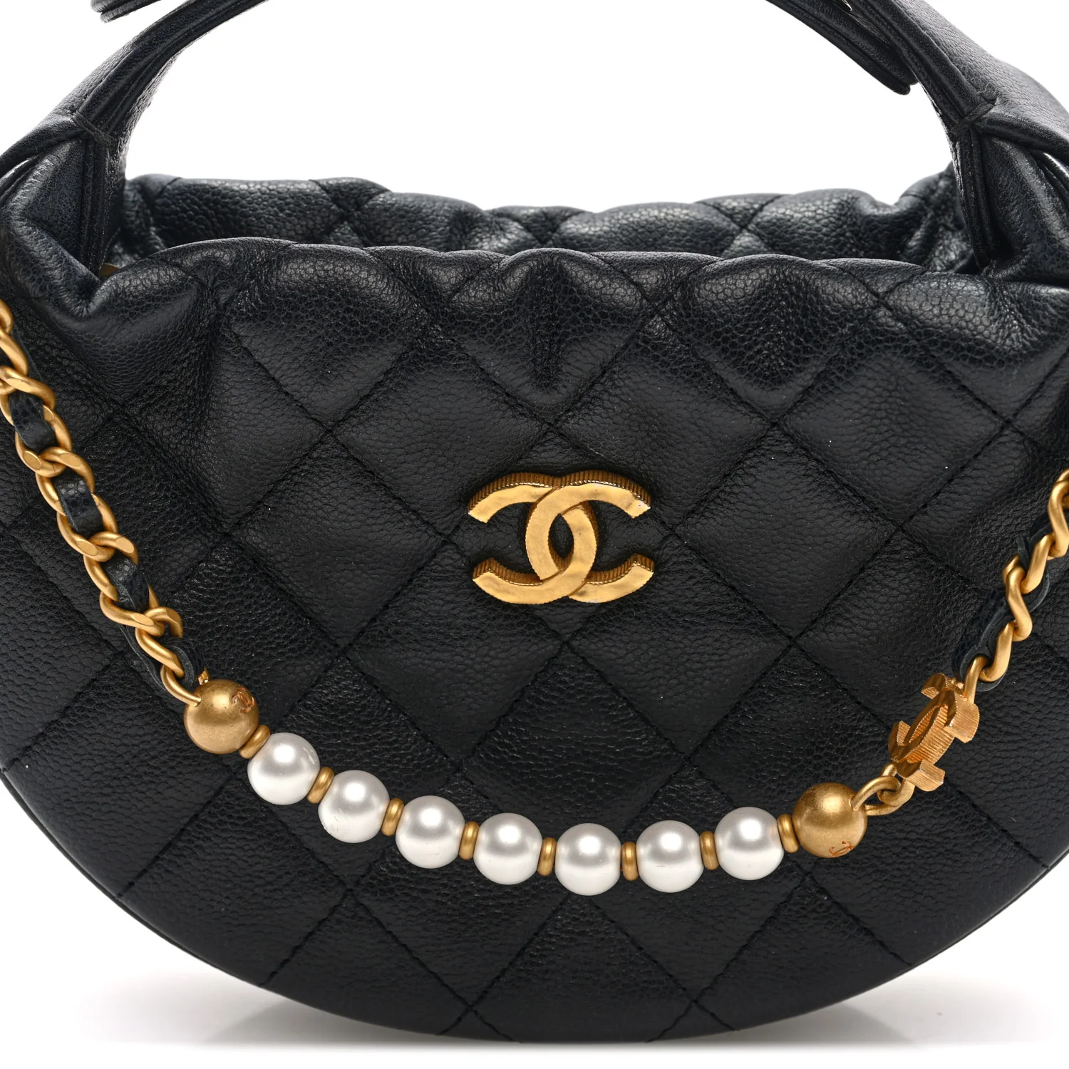 Grained Calfskin Quilted Pearl Pouch Hobo Black