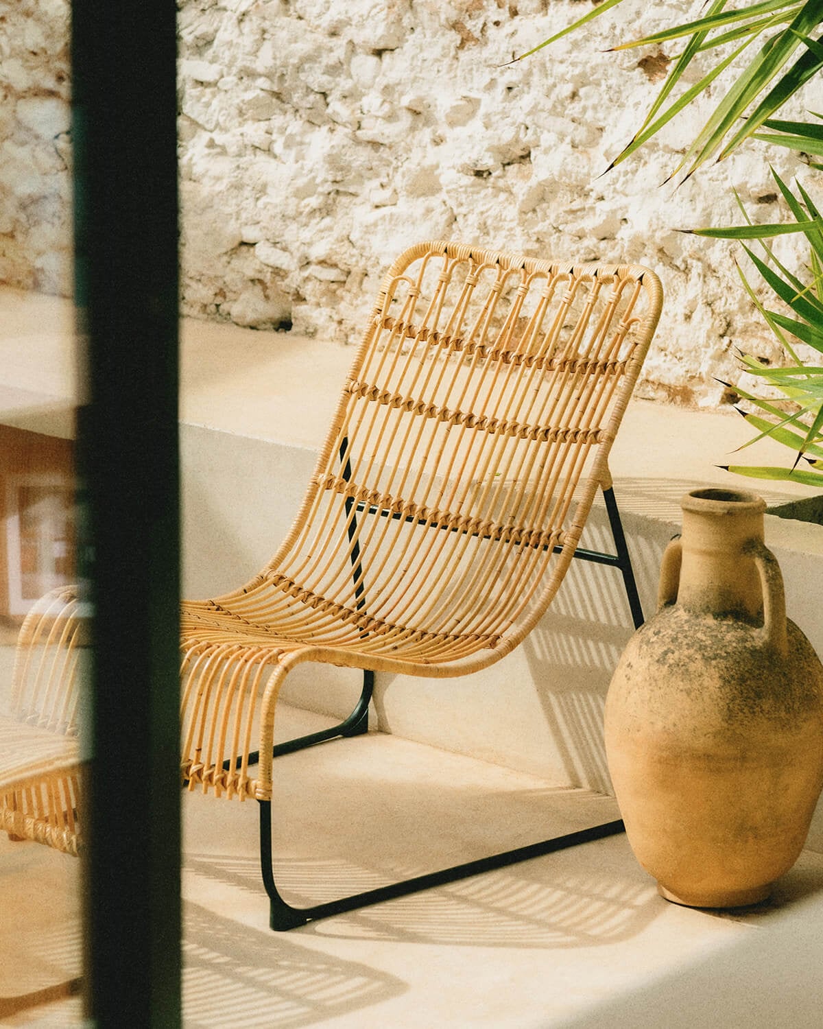 Milan - Sillón con Reposapiés de Ratán Natural Milan