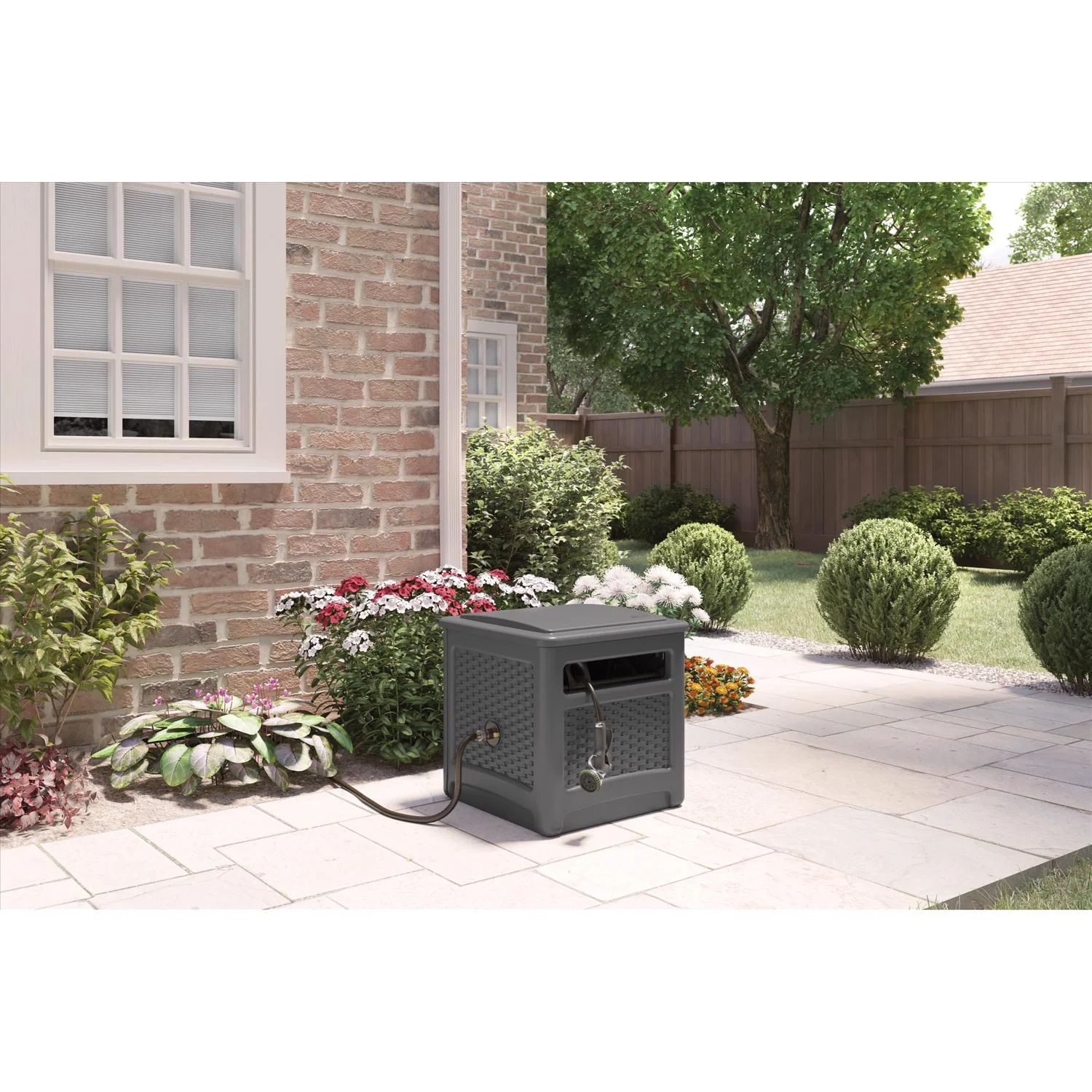 Suncast 225 Ft. Smart Trak Free Standing Hideaway Hose Reel, Gray