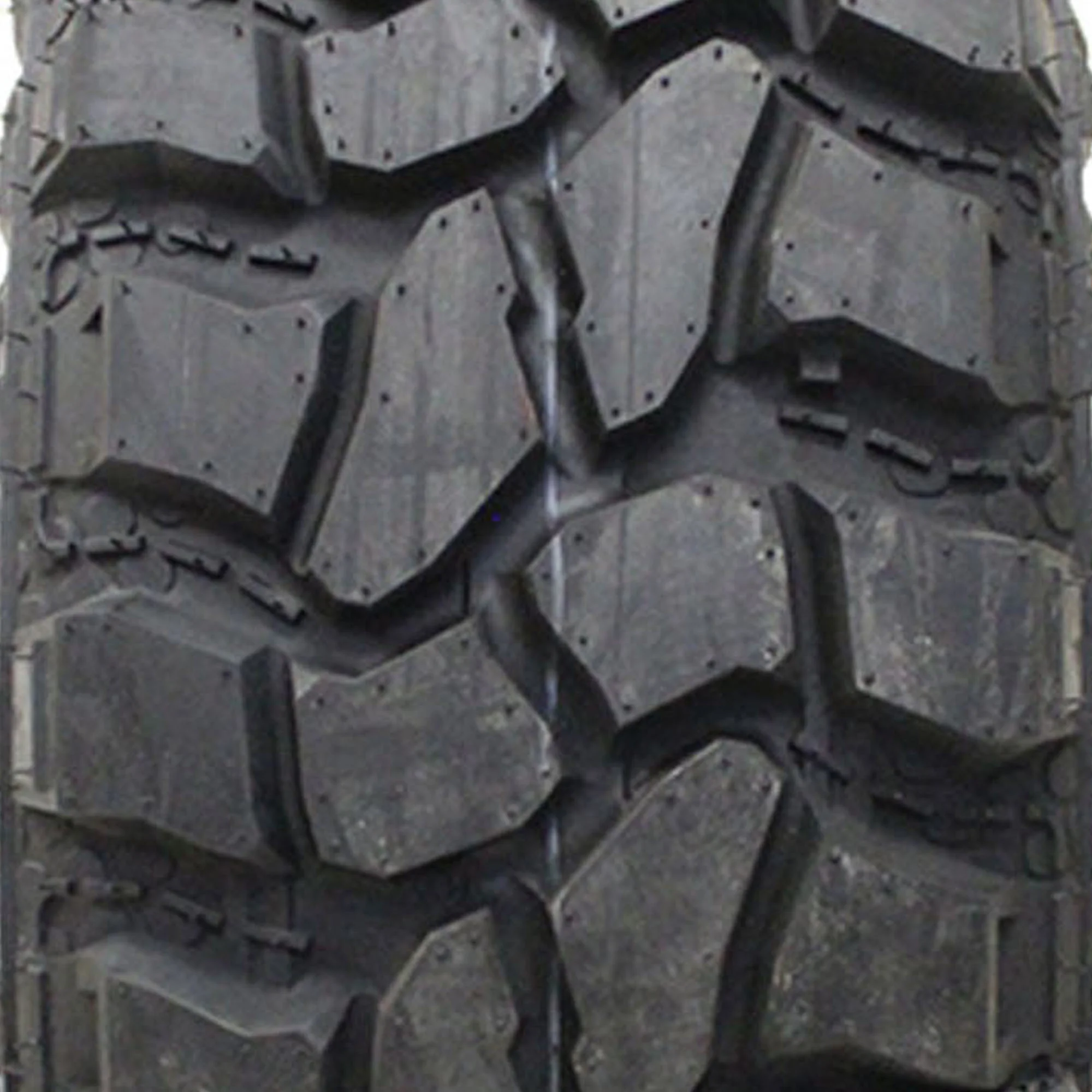 GT Radial Komodo MT Plus Mud-Terrain LT235/75R15 104/101Q C Light Truck Tire