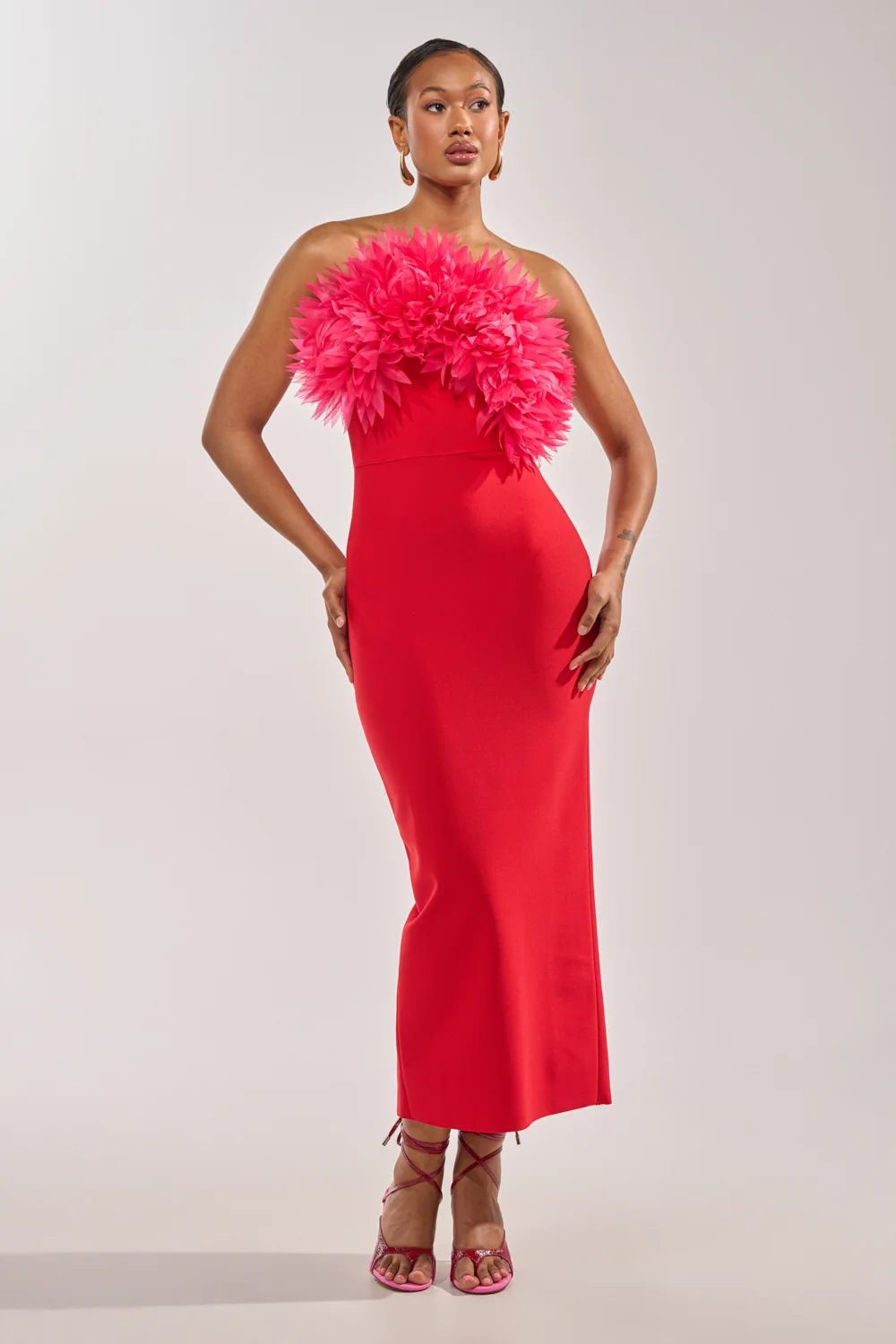 HEART ON MY SLEEVE BANDAGE MIDI DRESS - Akira Store
